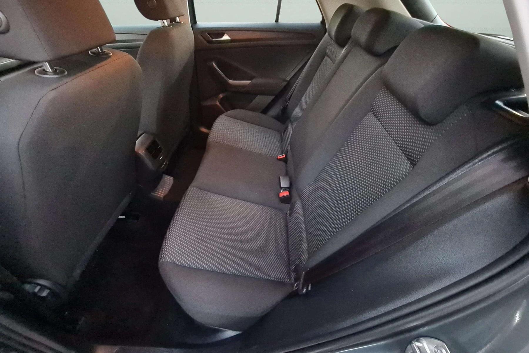 VOLKSWAGEN T-ROC 2.0 TDI 115cv. ADVANCED 9