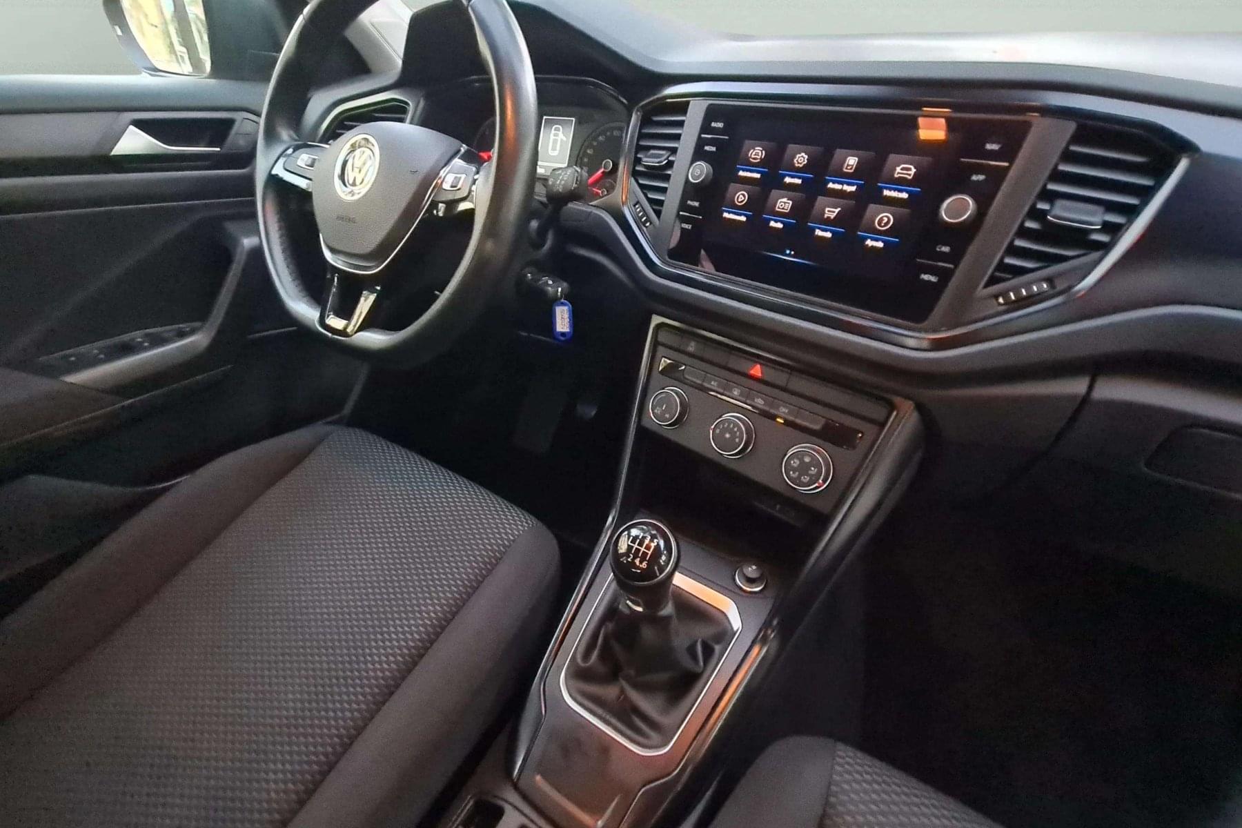 VOLKSWAGEN T-ROC 2.0 TDI 115cv. ADVANCED 17