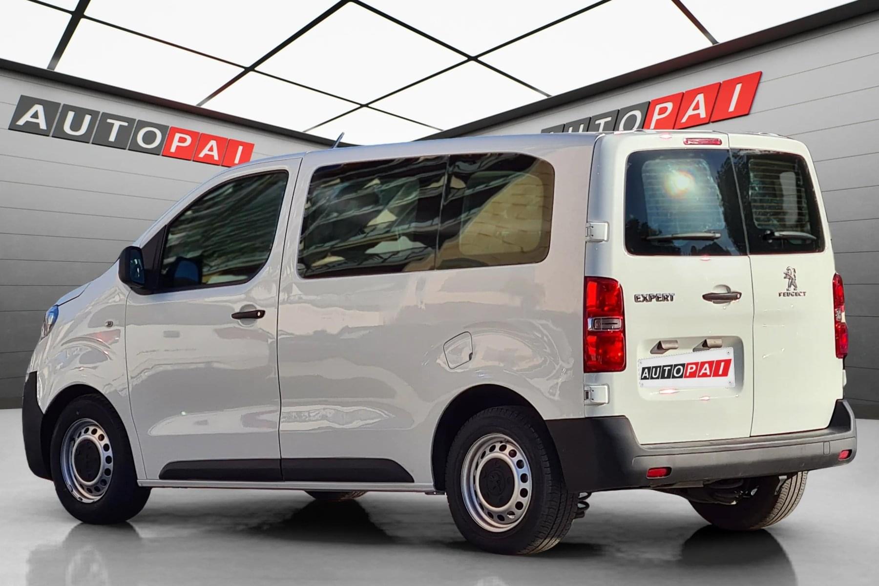 PEUGEOT TRAVELLER EXPERT 1.5 BlueHDI 100cv. 6v. COMPACT. 3 