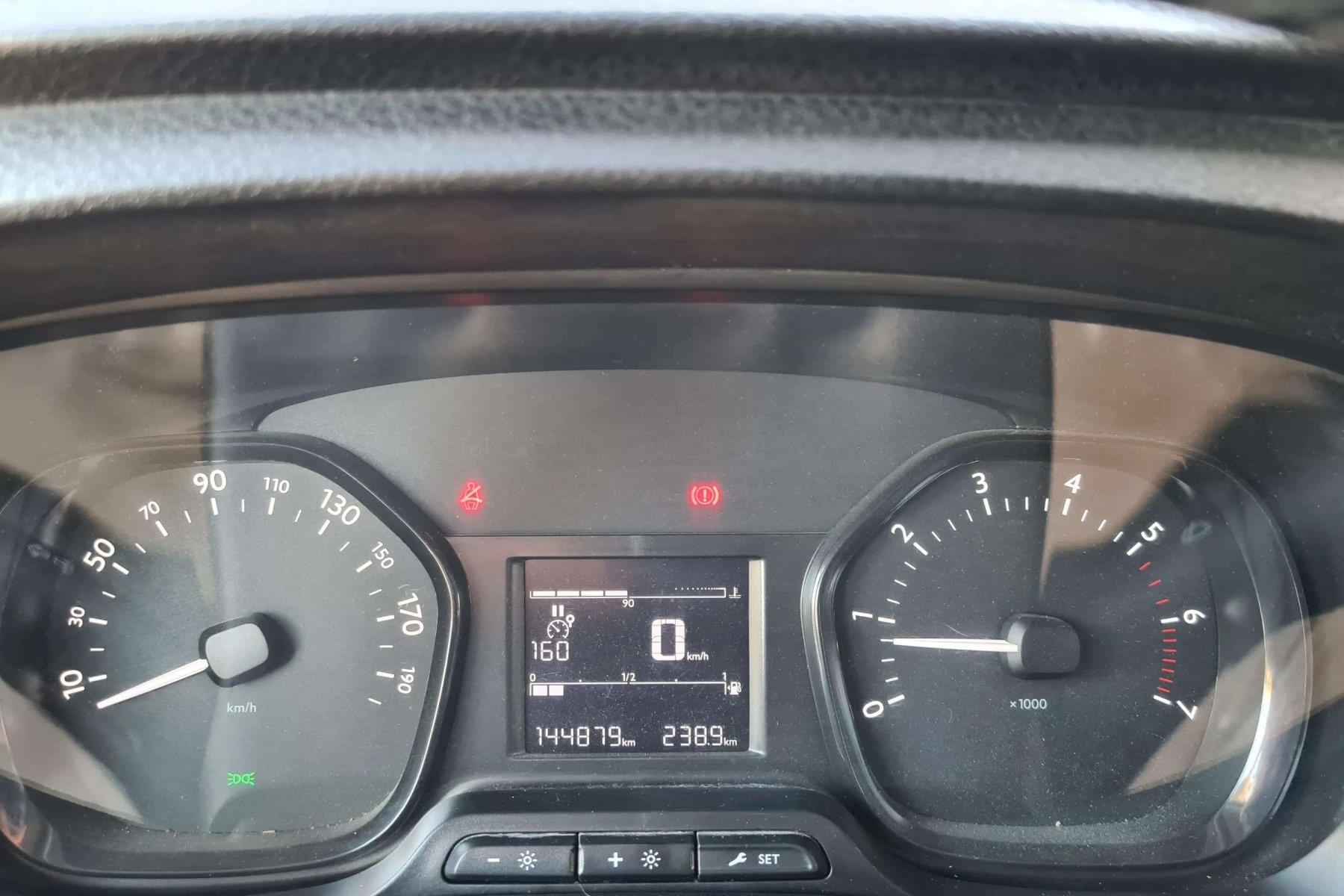 PEUGEOT TRAVELLER EXPERT 1.5 BlueHDI 100cv. 6v. COMPACT. 8 