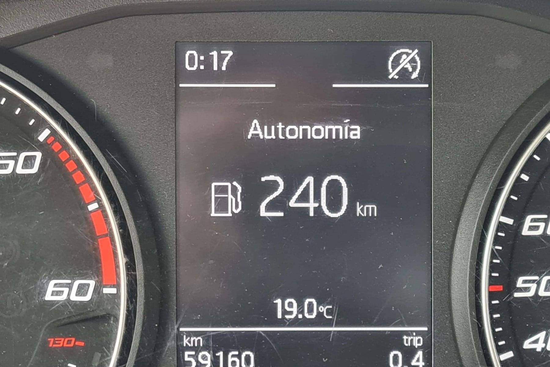 SEAT ARONA 1.6 TDI 95cv. REFERENCE 24