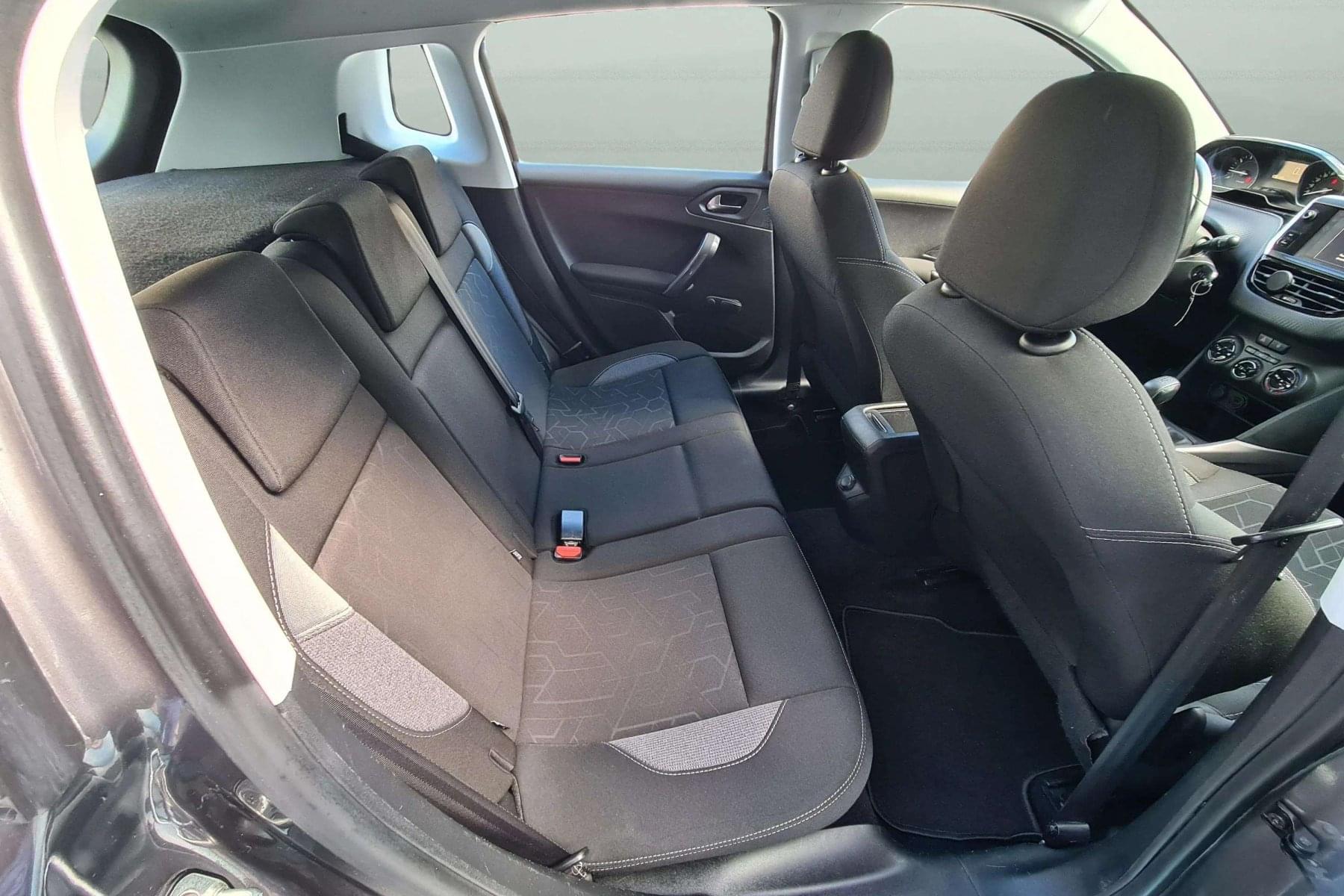 PEUGEOT 2008 1.2i 110cv. ACTIVE PACK NAVI 12 