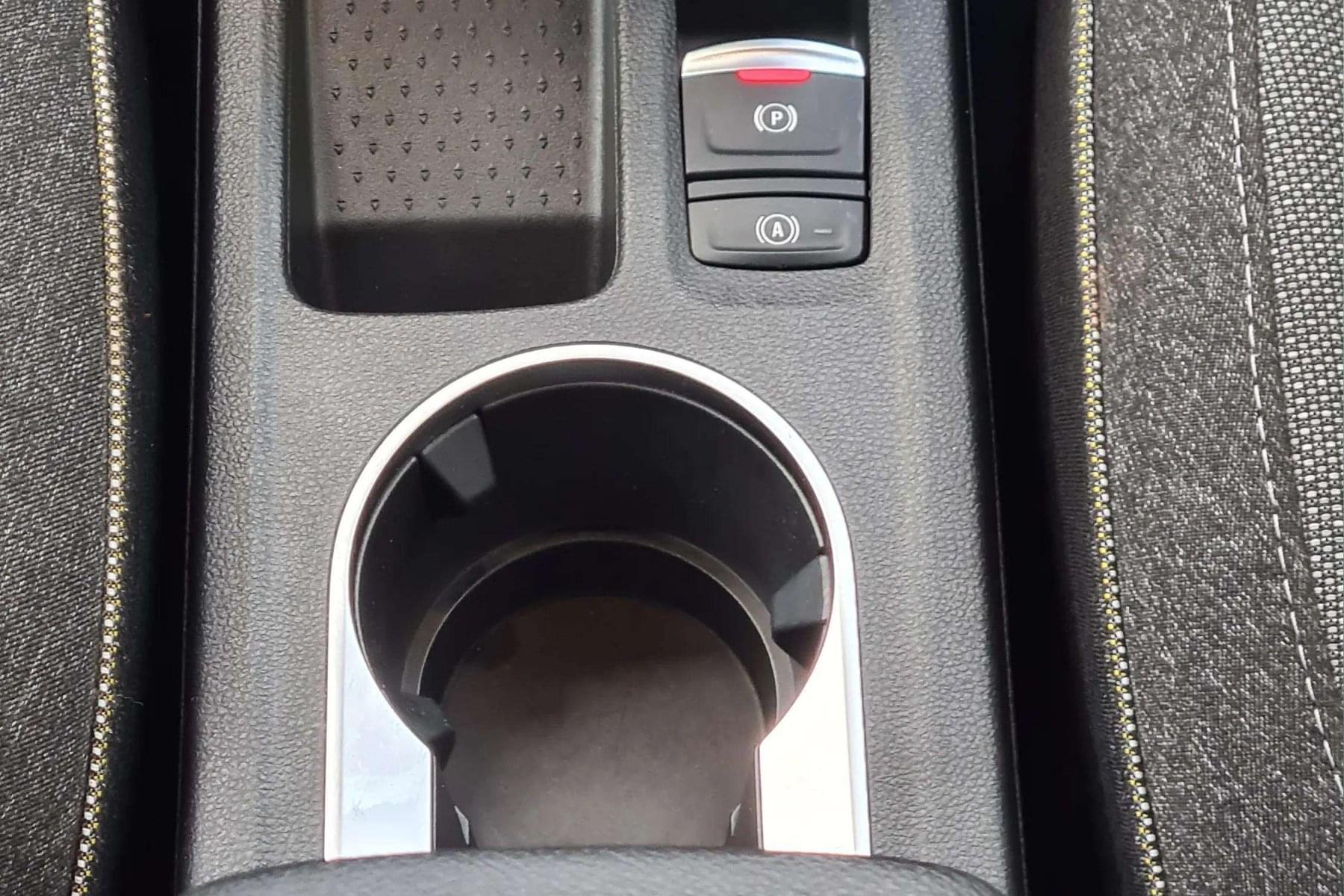 RENAULT CAPTUR CAPTUR Techno E-Tech 145cv. Full hybrid 21