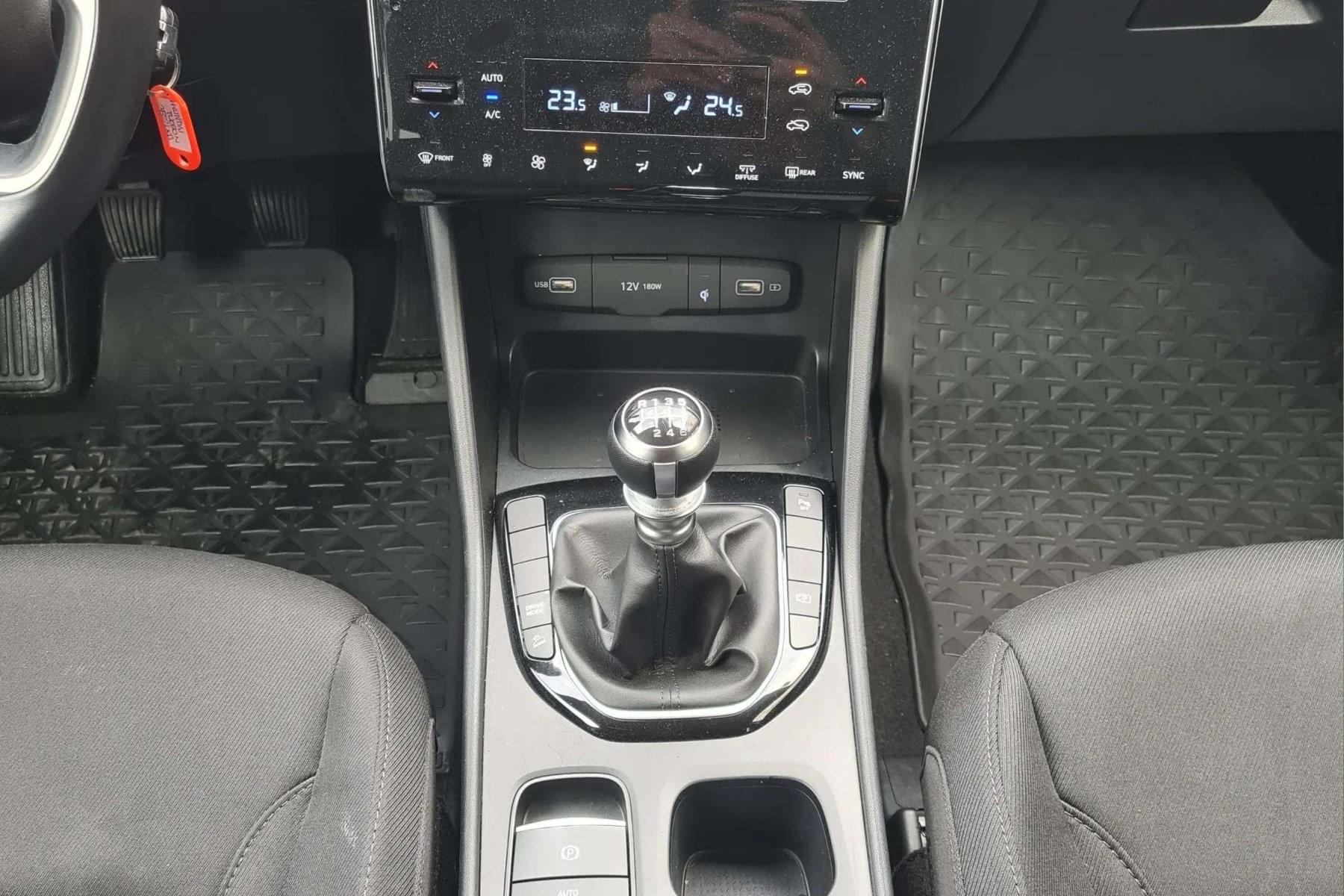 HYUNDAI TUCSON 1.6 CRDI 115cv. MAXX 4X2 16 