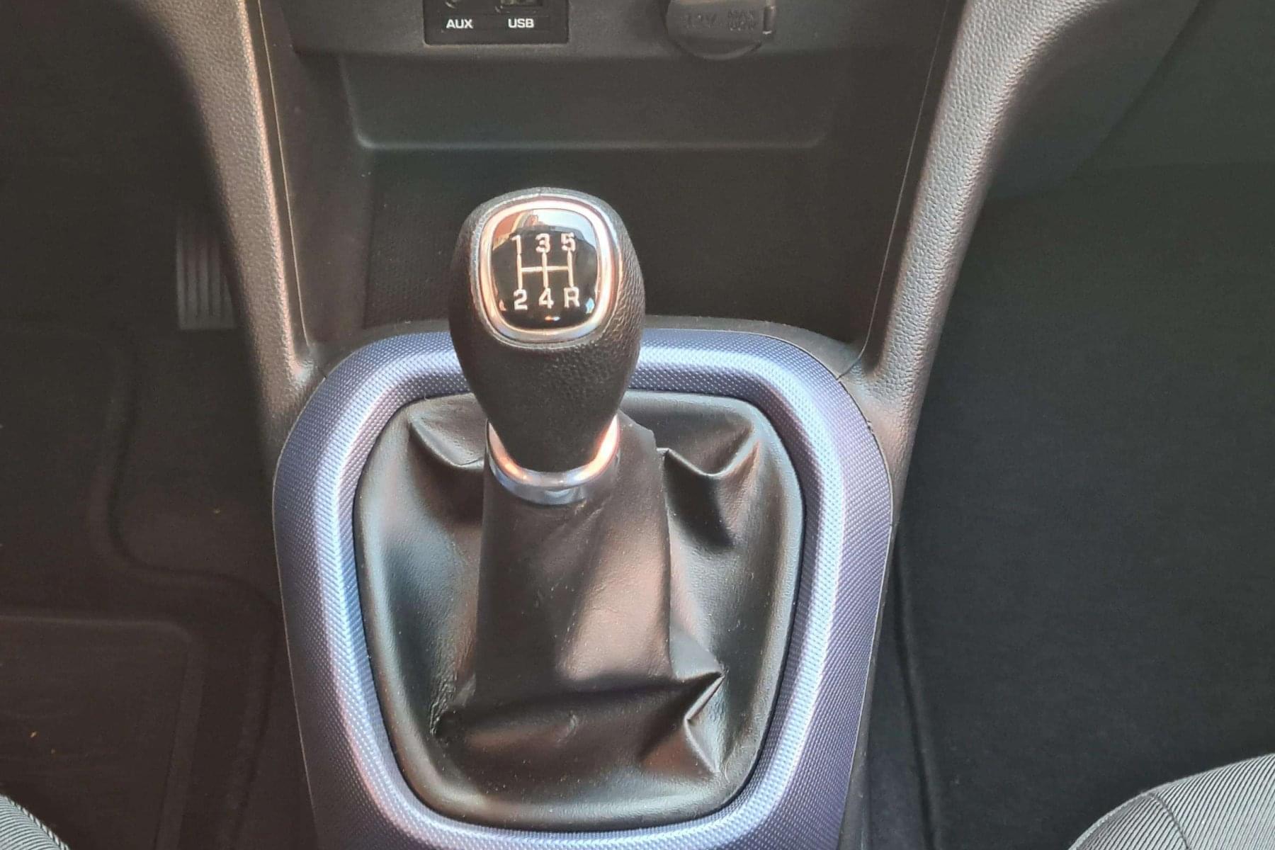 HYUNDAI I10 1.0i 65cv. KLASS 14 