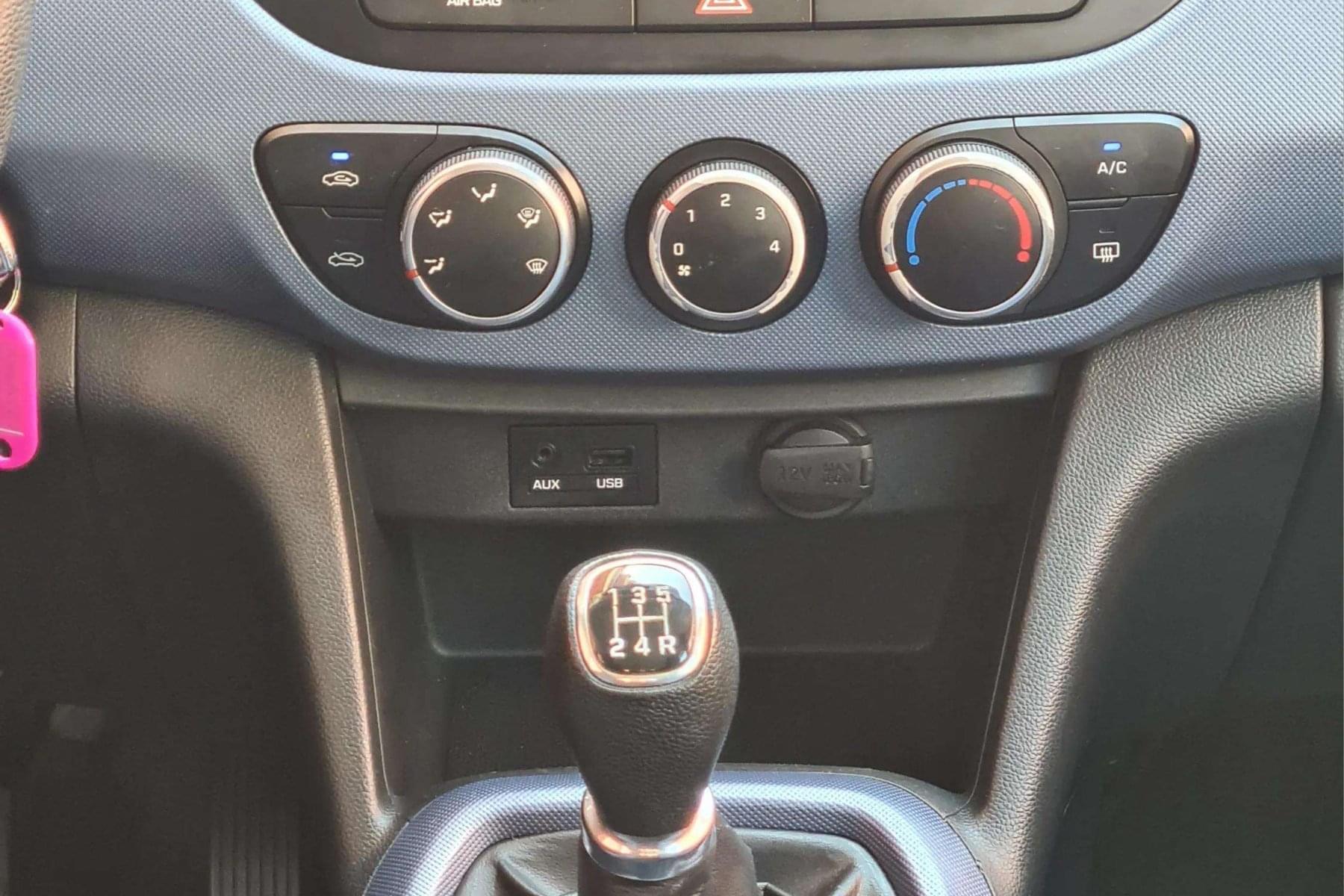 HYUNDAI I10 1.0i 65cv. KLASS 16 