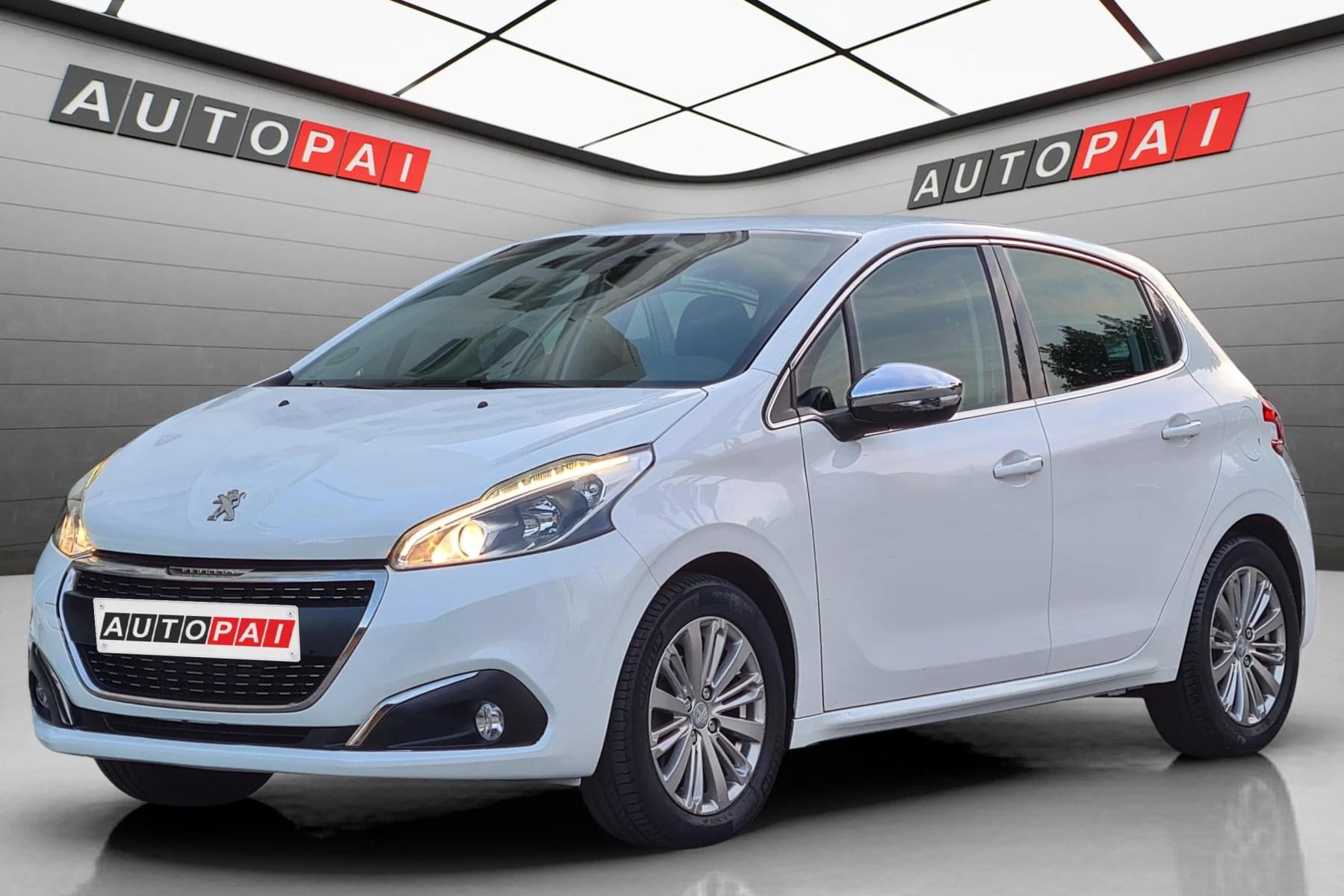 PEUGEOT 208 1.2i 110cv. ALLURE 1 