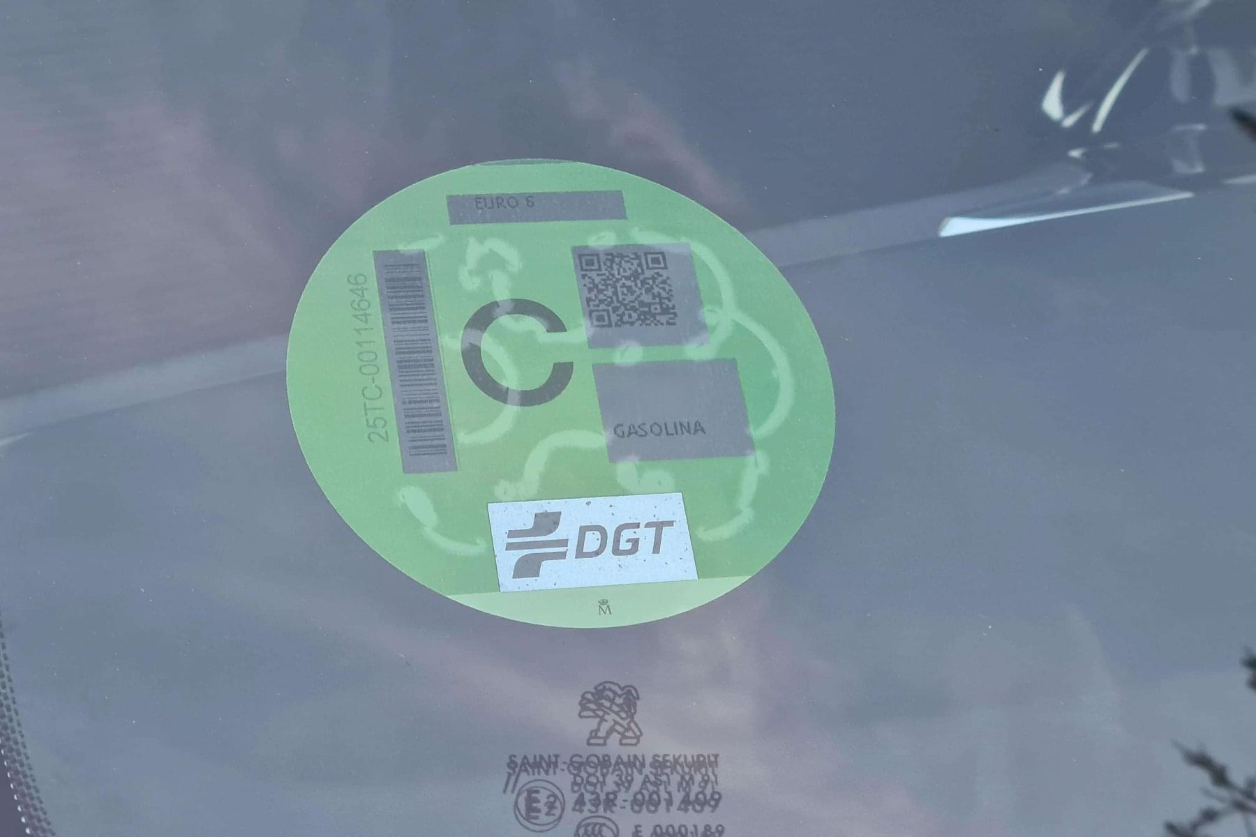 PEUGEOT 208 1.2i 110cv. ALLURE 22 