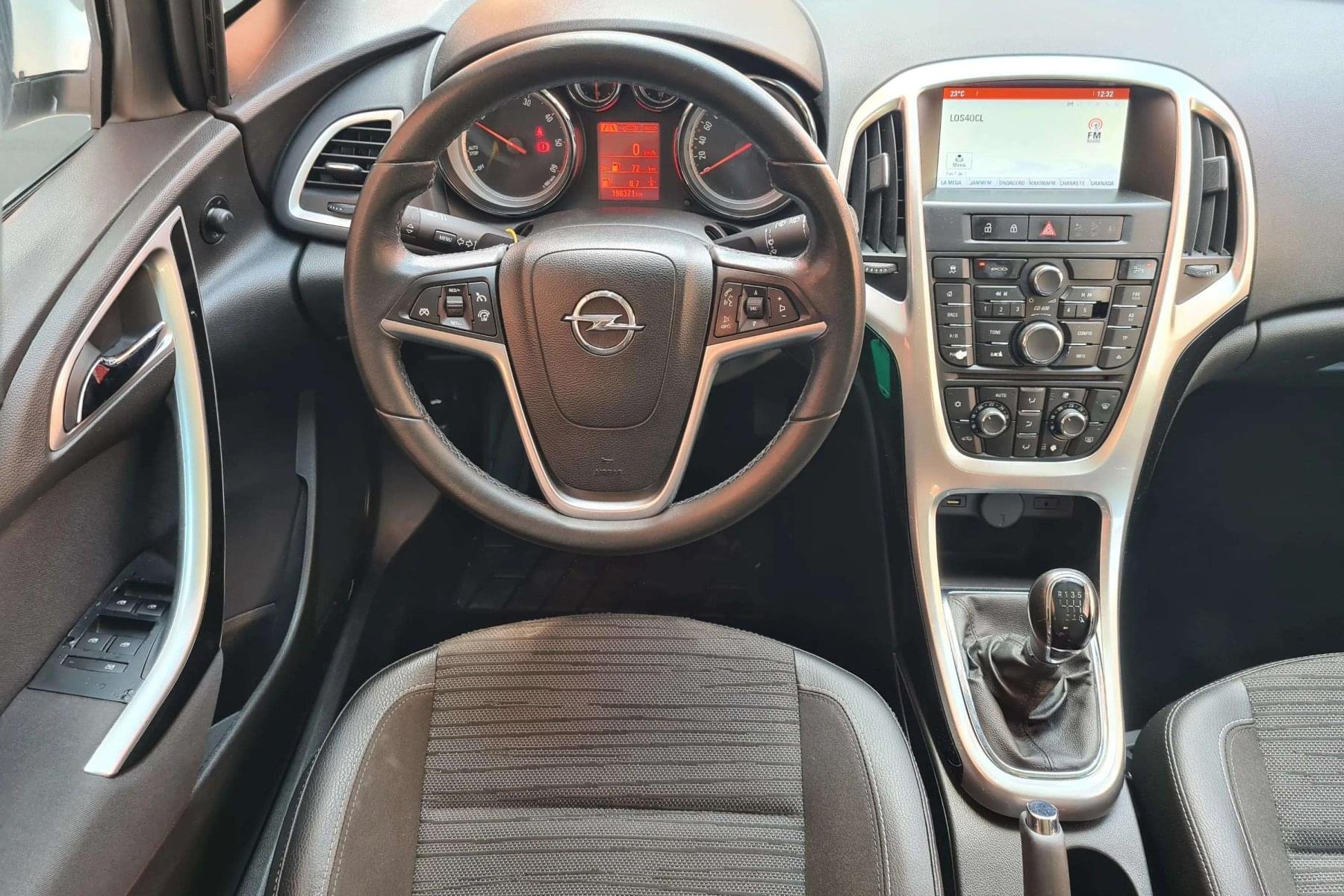 OPEL ASTRA 1.6CDTI 110CV 13 