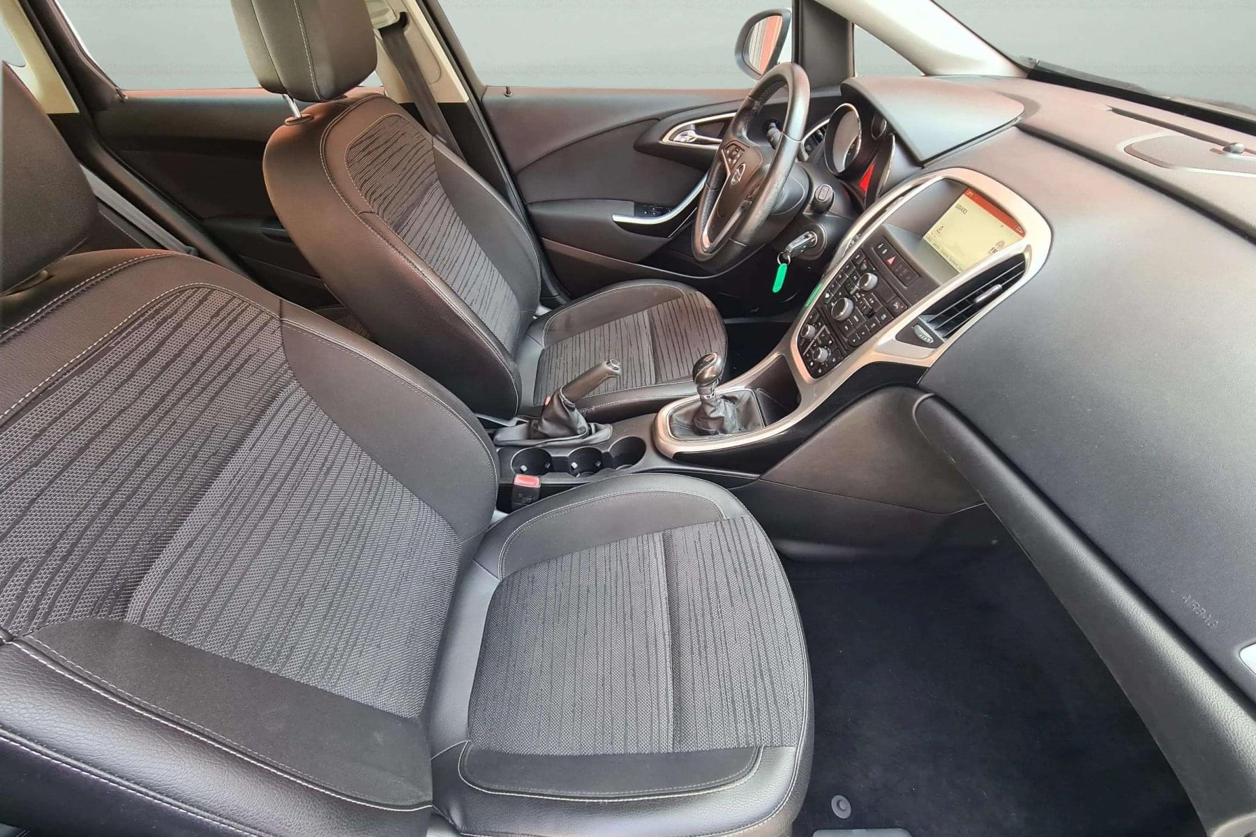 OPEL ASTRA 1.6CDTI 110CV 21 