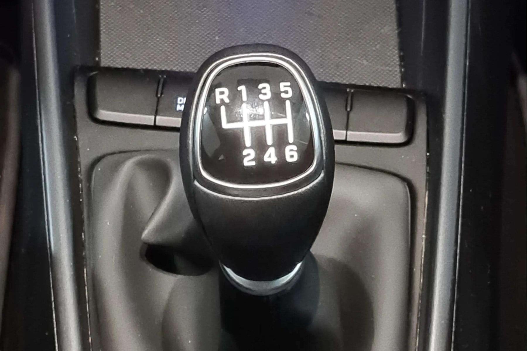 HYUNDAI BAYON 1.0 TCI / GDI 48V MHV TURBO 11