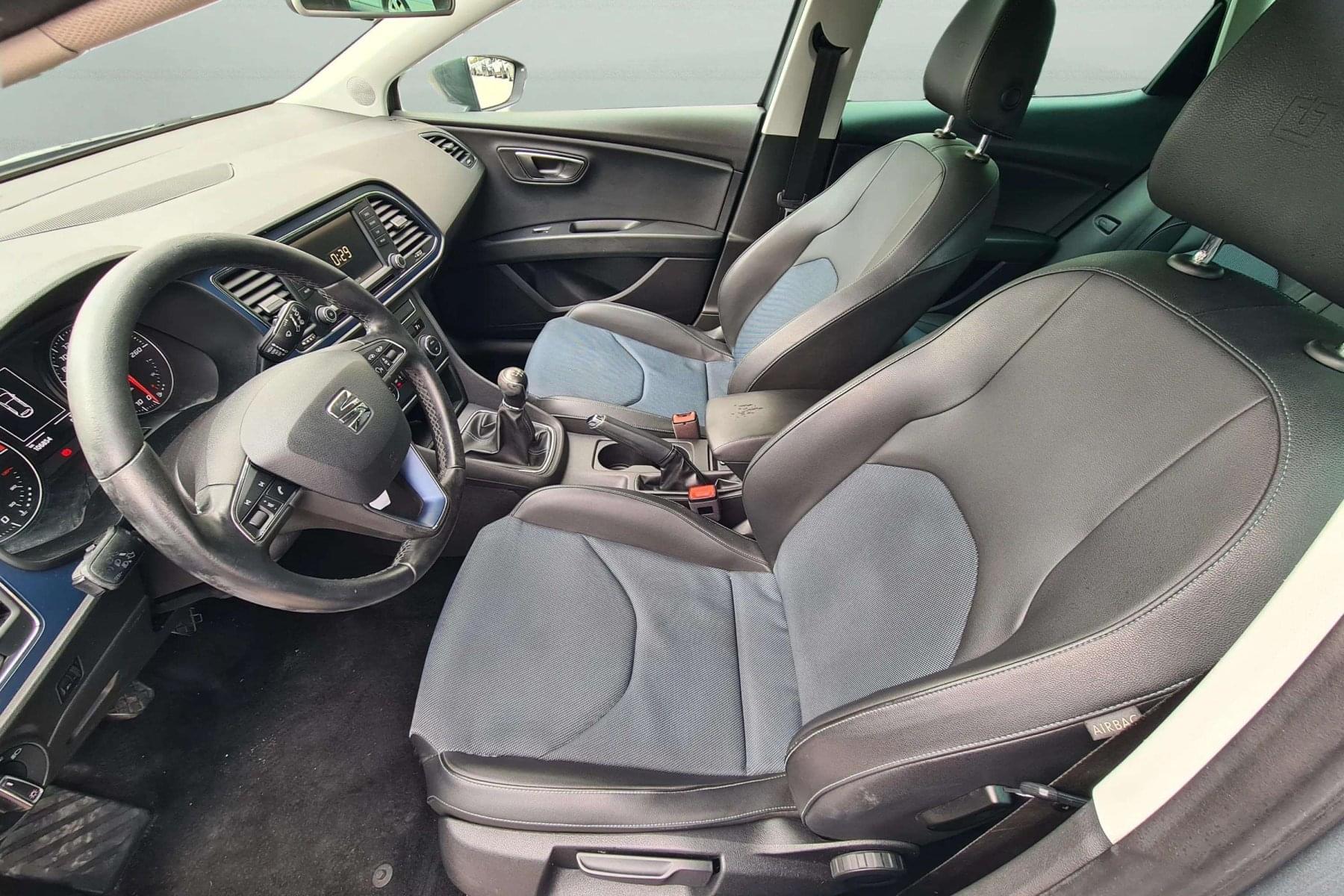 SEAT LEÓN 1.4TSI 125cv. STYLE CONNECT 6 