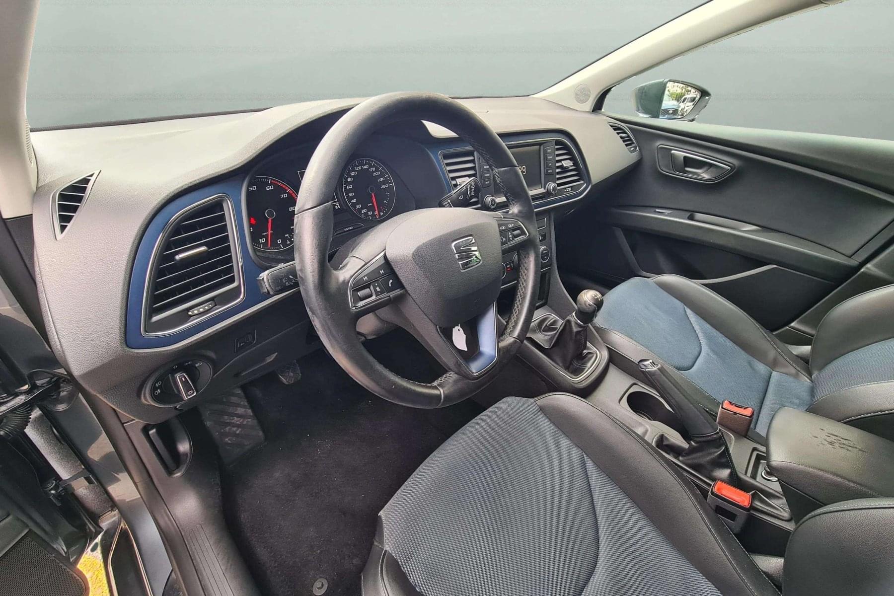 SEAT LEÓN 1.4TSI 125cv. STYLE CONNECT 7 