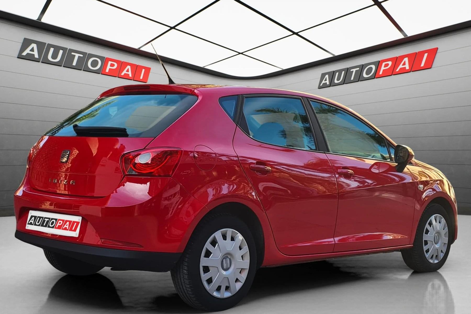 SEAT IBIZA 1.2i 70cv. REFERENCE 5 puertas 5 