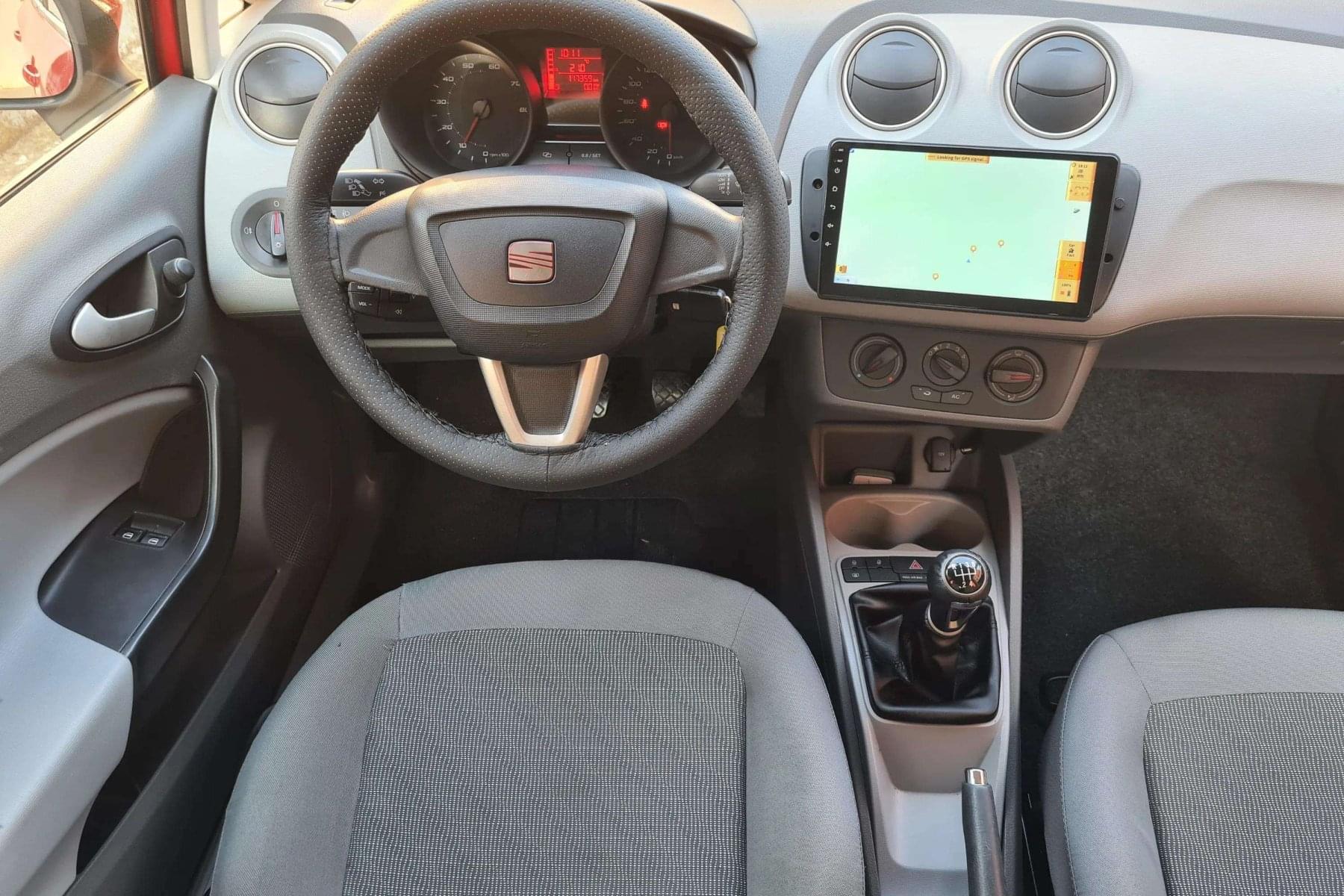 SEAT IBIZA 1.2i 70cv. REFERENCE 5 puertas 14 