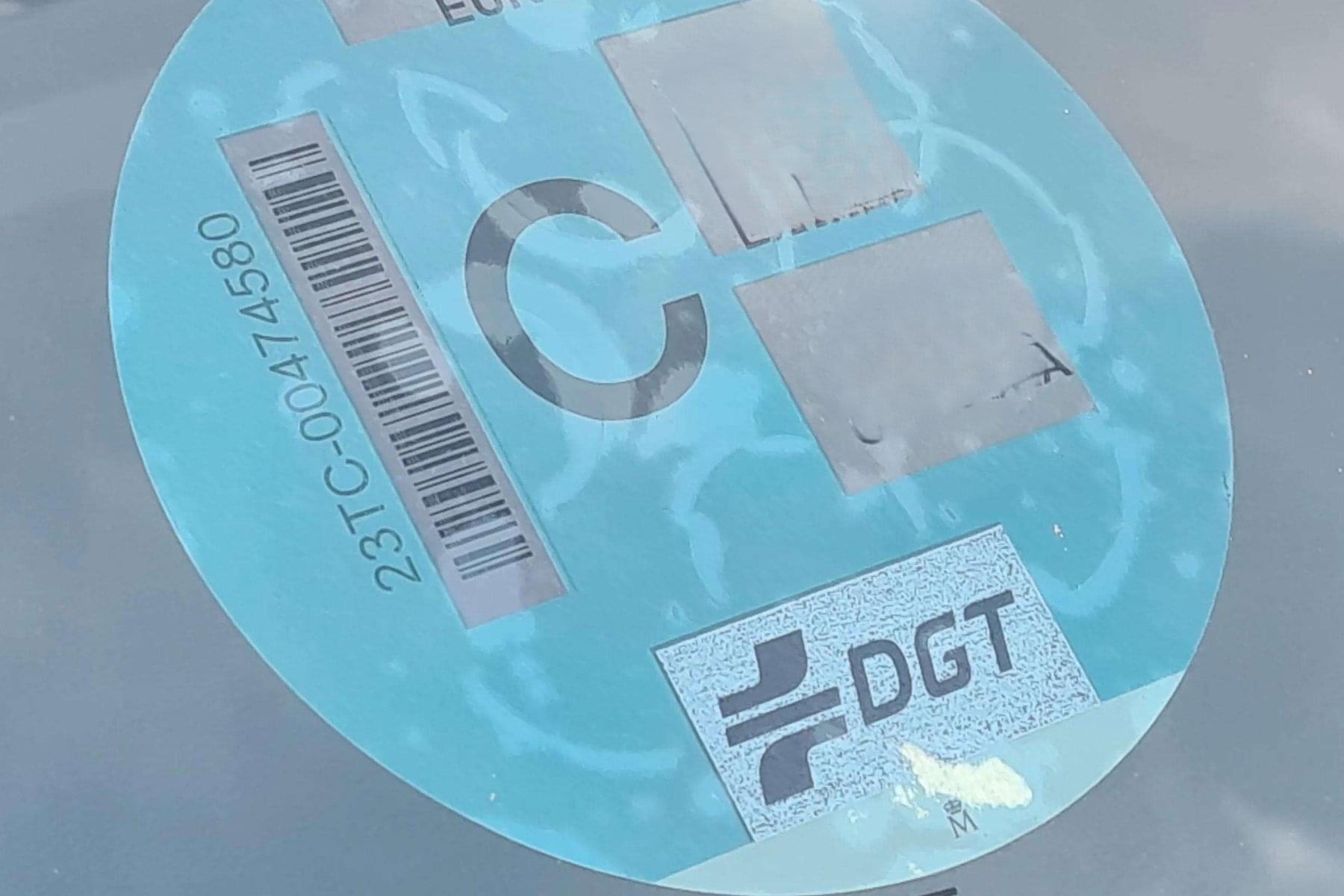 SEAT IBIZA 1.2i 70cv. REFERENCE 5 puertas 23 