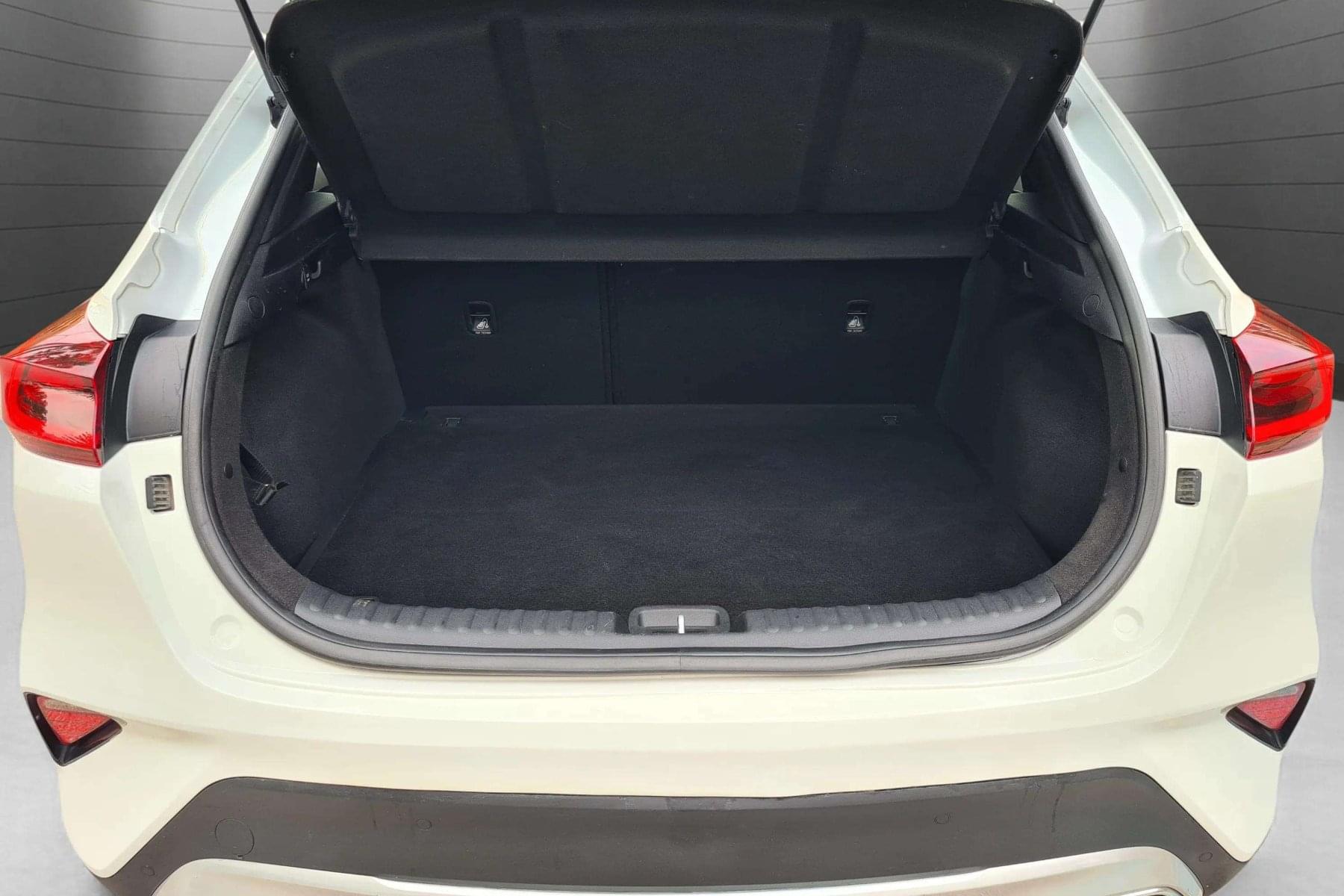 KIA XCEED 1.0 TGDI 120cv. DRIVE 6 