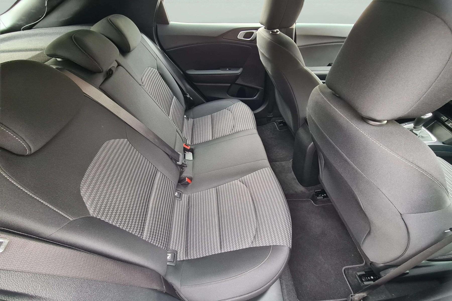 KIA XCEED 1.0 TGDI 120cv. DRIVE 18 