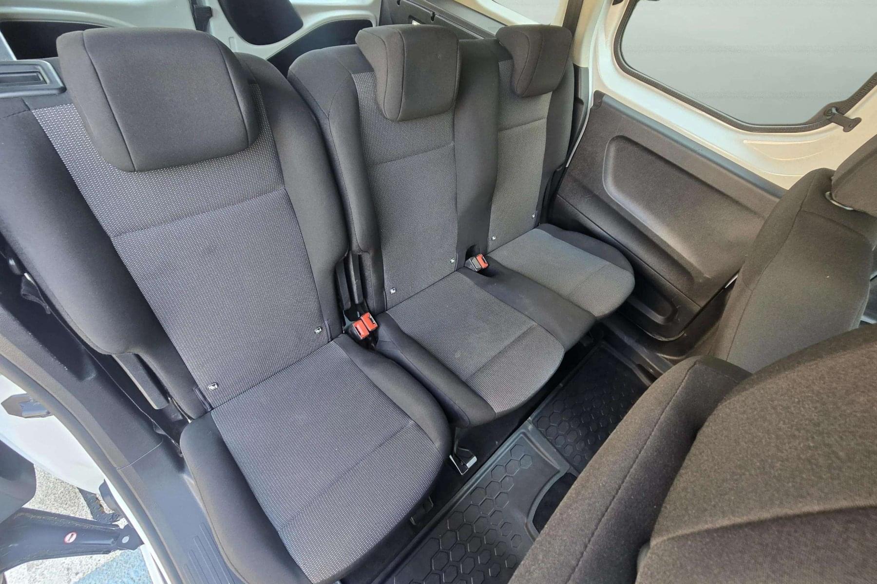 OPEL COMBO LIFE 1.5D 100cv. BUSINESS EDITION 16 