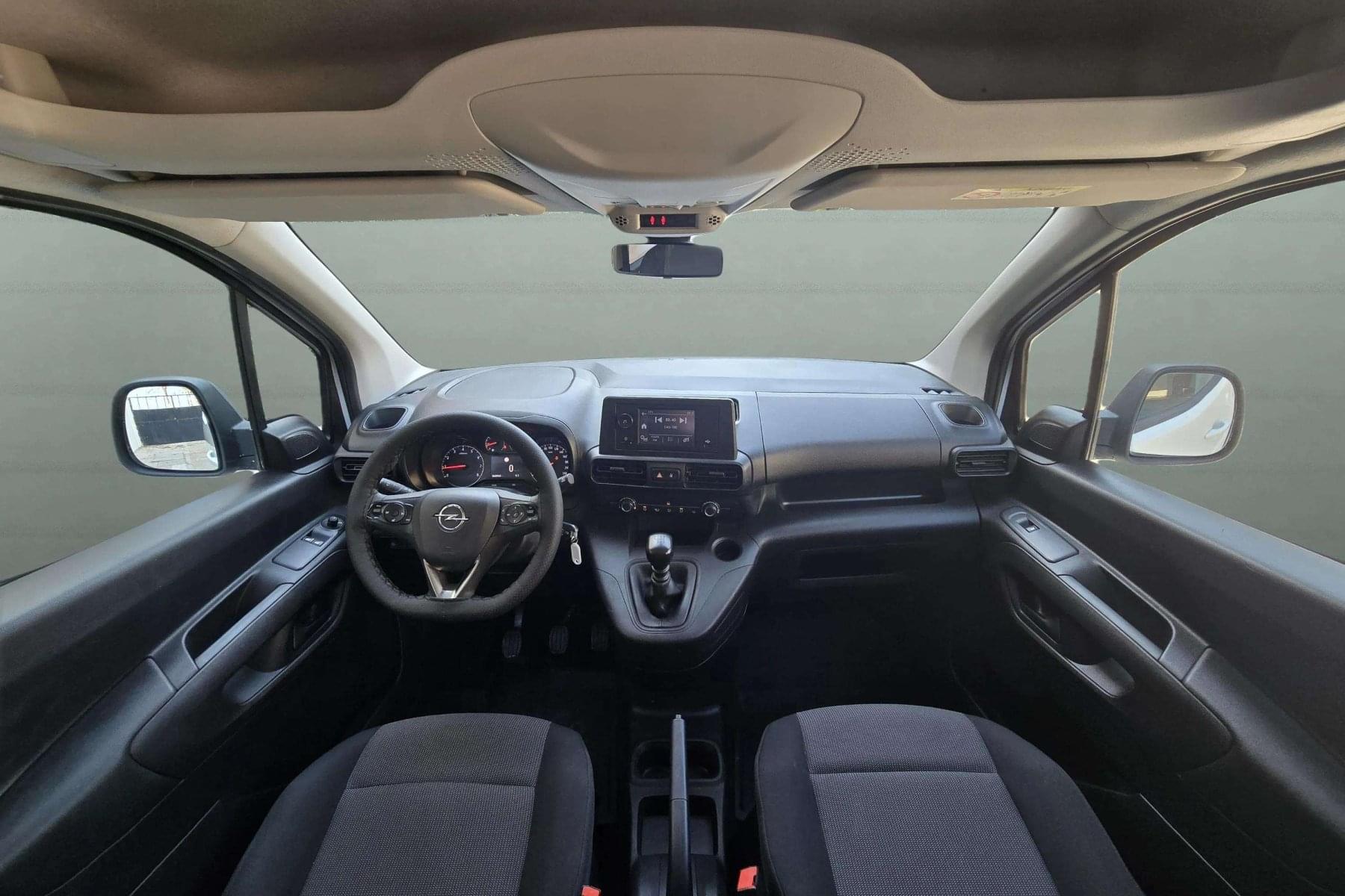 OPEL COMBO LIFE 1.5D 100cv. BUSINESS EDITION 21 