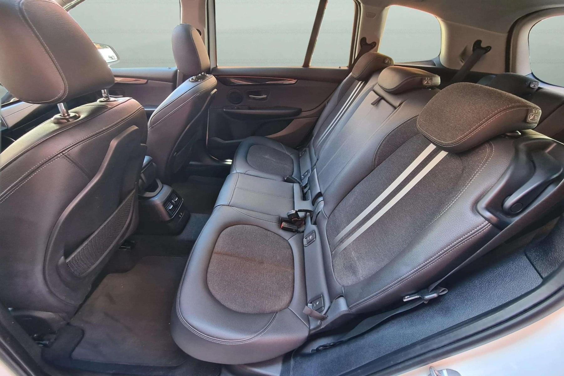 BMW SERIE 2 GRAN TOURER 2.0d 150cv. STEPTRONIC AUT. 7 plazas 17 