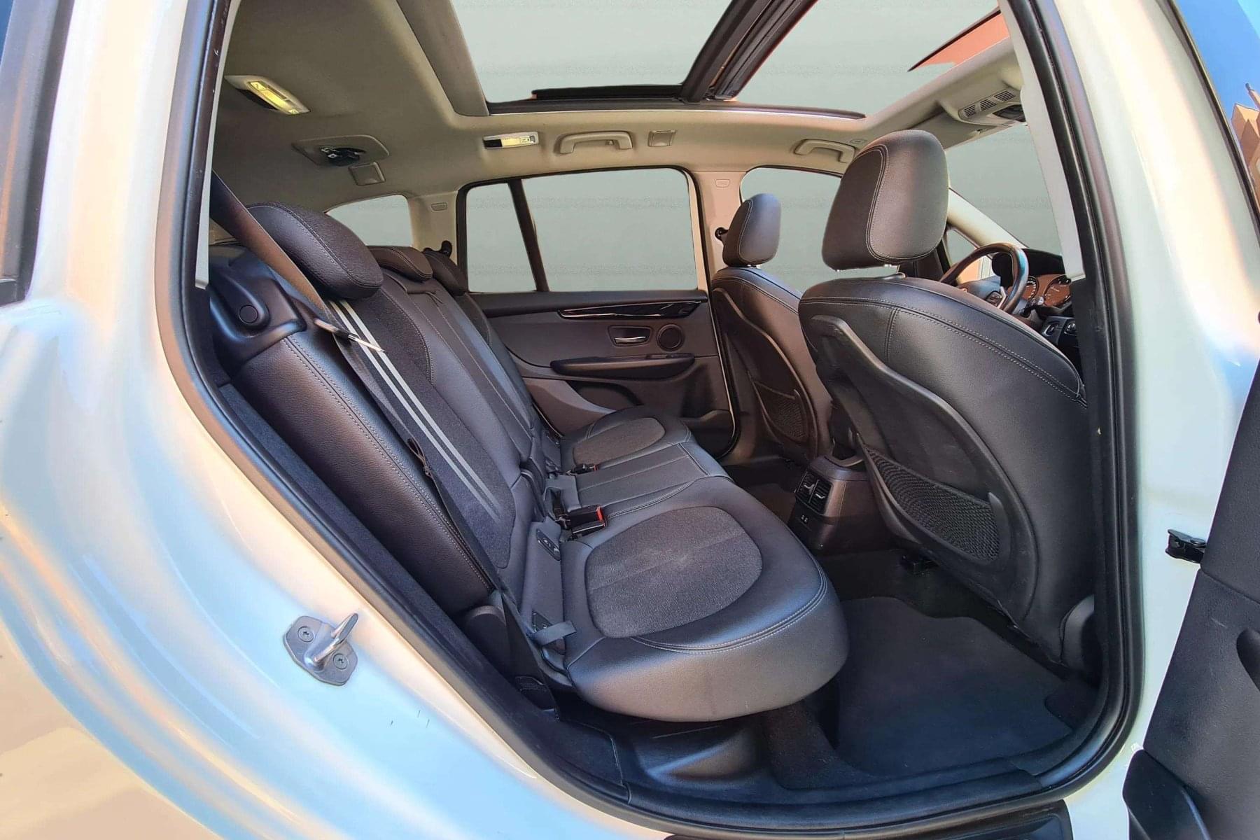 BMW SERIE 2 GRAN TOURER 2.0d 150cv. STEPTRONIC AUT. 7 plazas 27 