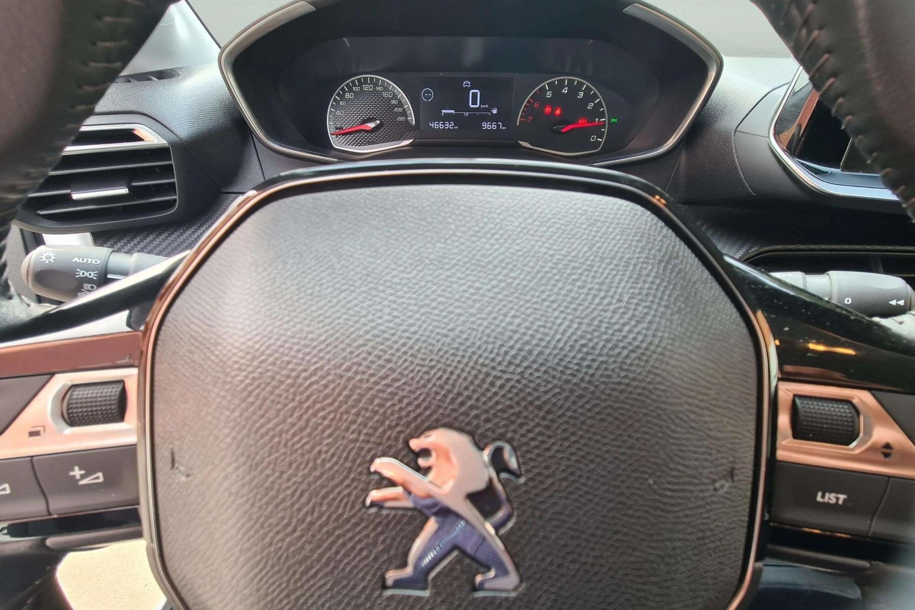 PEUGEOT 208 1.5 BlueHDI 100cv. ACTIVE PACK 10 