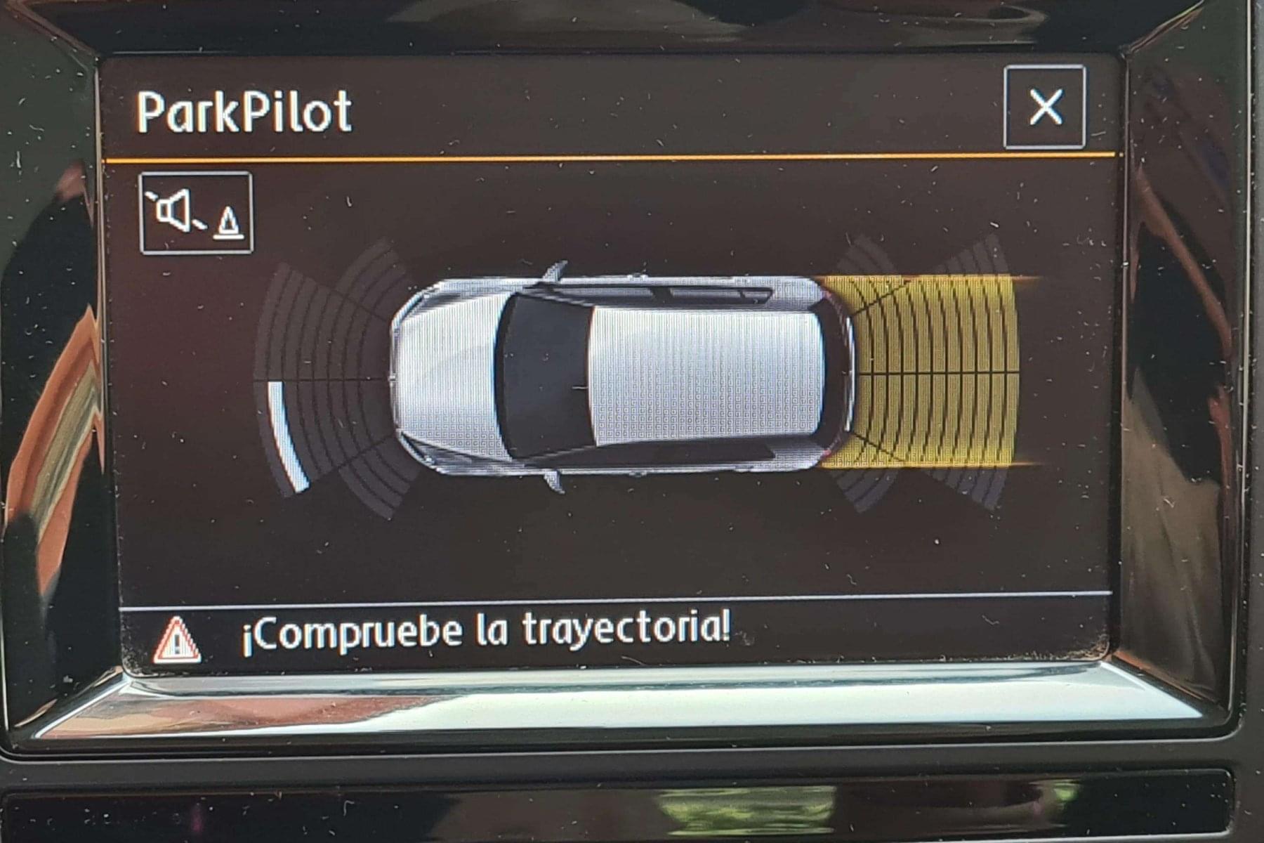 VOLKSWAGEN GOLF 1.6TDI 105CV 23 