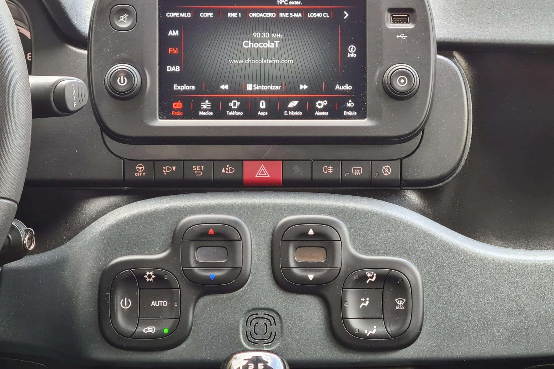 FIAT PANDA 1.0 GSE HYBRID PACK TECH 70cv. 15 