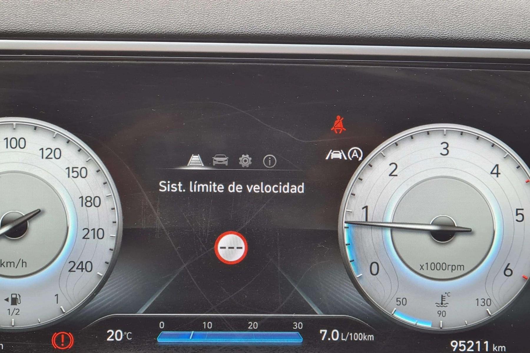 HYUNDAI TUCSON 1.6CRDI 115cv. MAXX 23