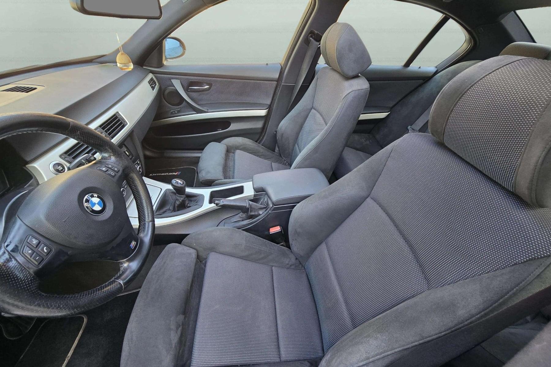 BMW SERIE 3 320i 150cv. 13