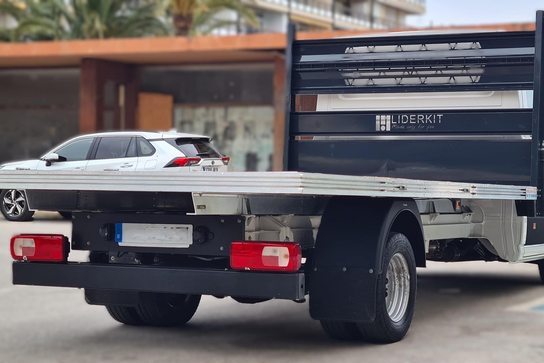 VOLKSWAGEN CRAFTER CHASIS 35 CABINA SIMPLE L4 BATALLA LARGA 6 