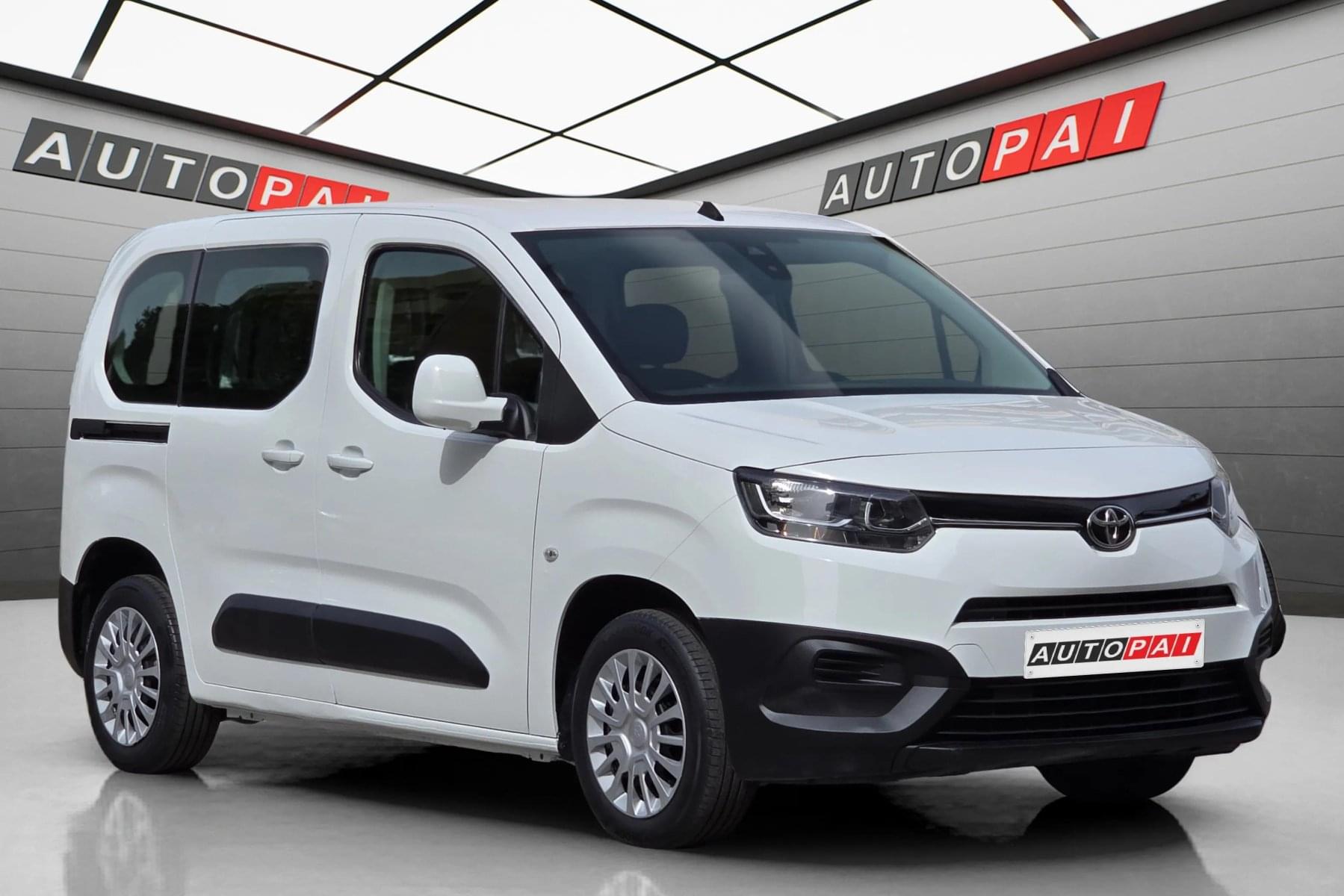 TOYOTA PROACE CITY COMBI 1.5d 100cv. 5 