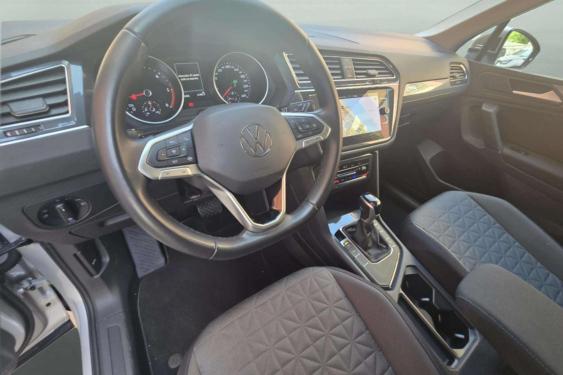 VOLKSWAGEN TIGUAN 2.0 TDI 150cv. DSG automático 13