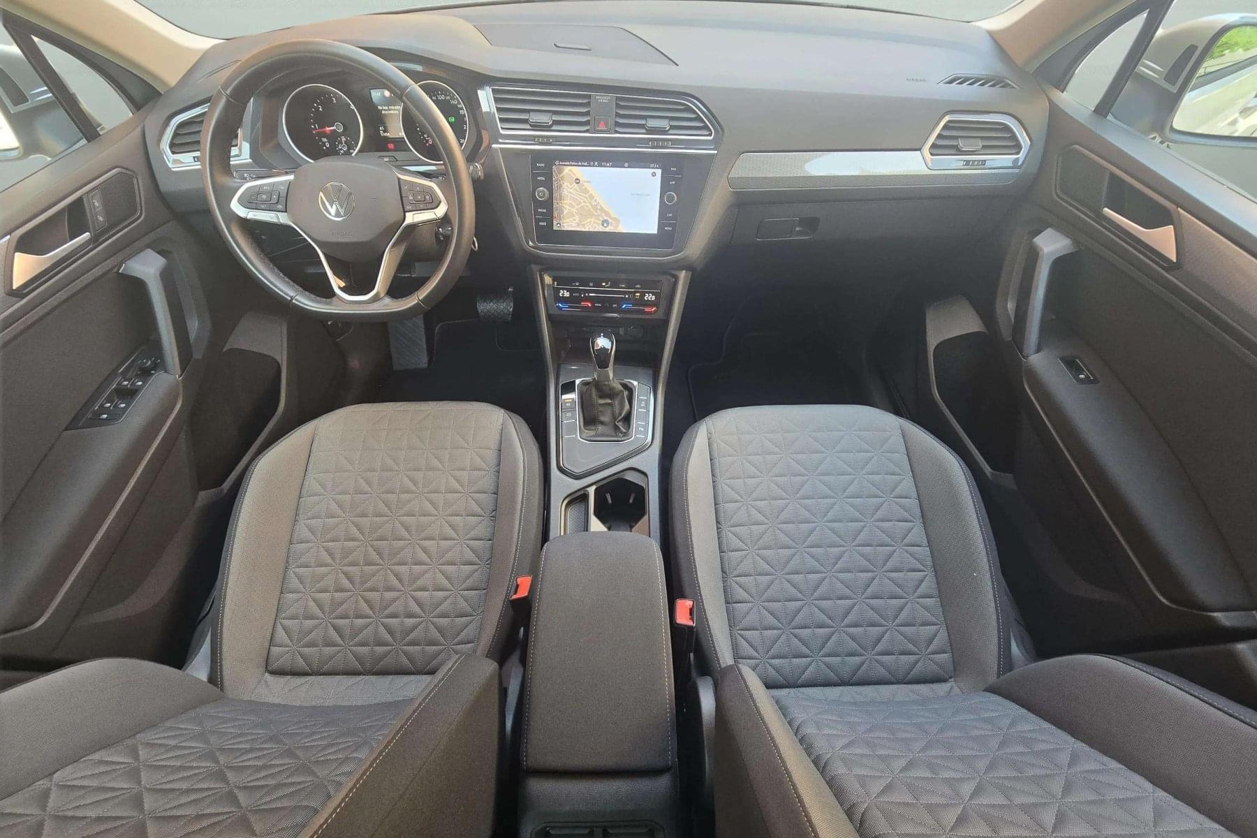 VOLKSWAGEN TIGUAN 2.0 TDI 150cv. DSG automático 15