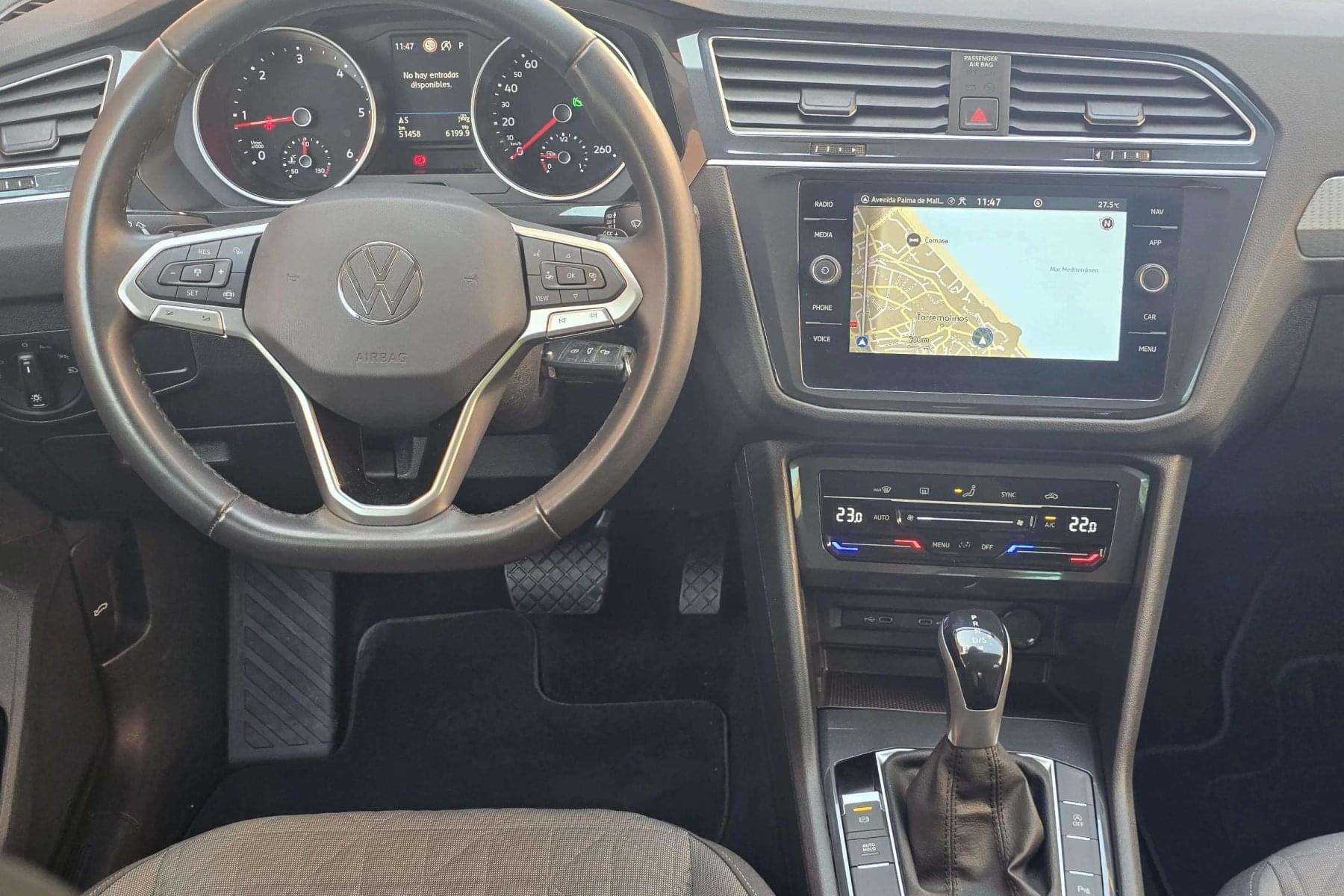VOLKSWAGEN TIGUAN 2.0 TDI 150cv. DSG automático 16