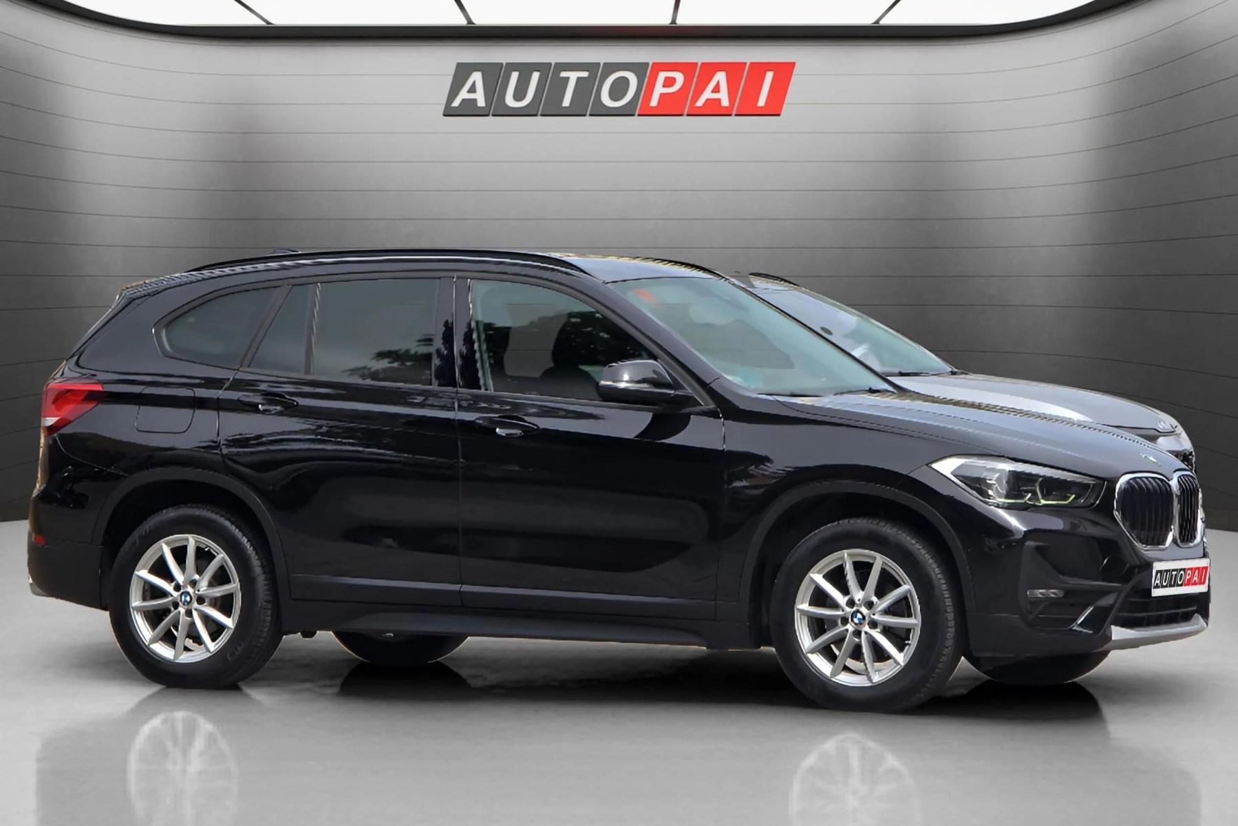 BMW X1 SDrive18DA 2.0d 150cv. automático 3