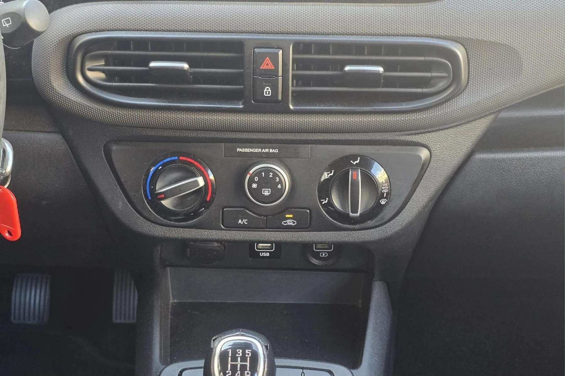 HYUNDAI I10 1.0 TGDI 68cv. KLASS 13