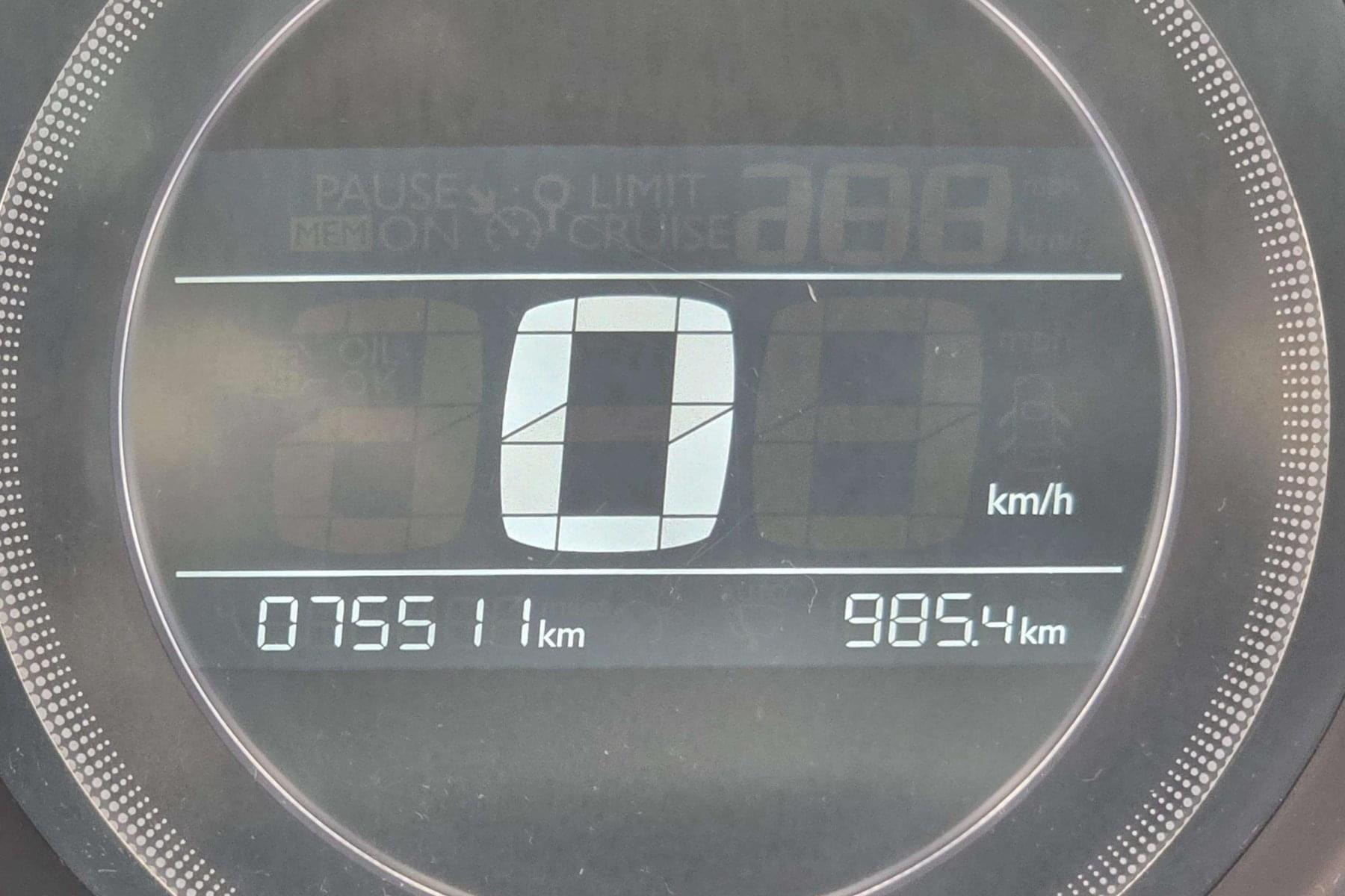 CITROEN C4 1.6 BlueHDI 100cv. LIVE EDITION 7 