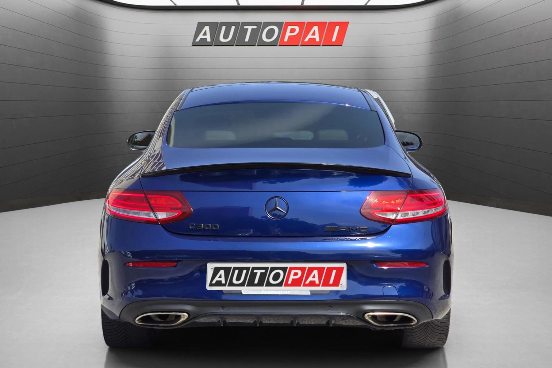 MERCEDES CLASE C C300 Coupé 245cv. autom. 12