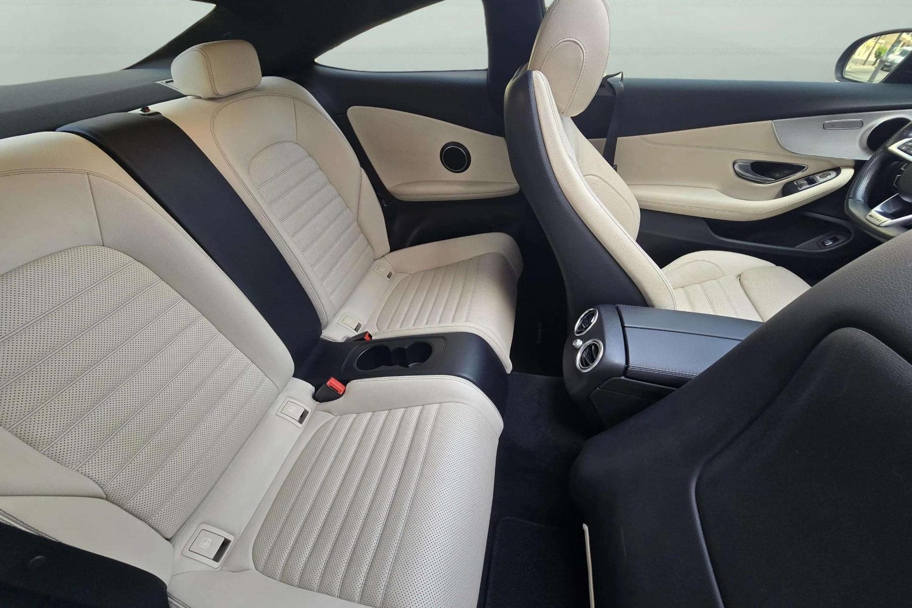 MERCEDES CLASE C C300 Coupé 245cv. autom. 25