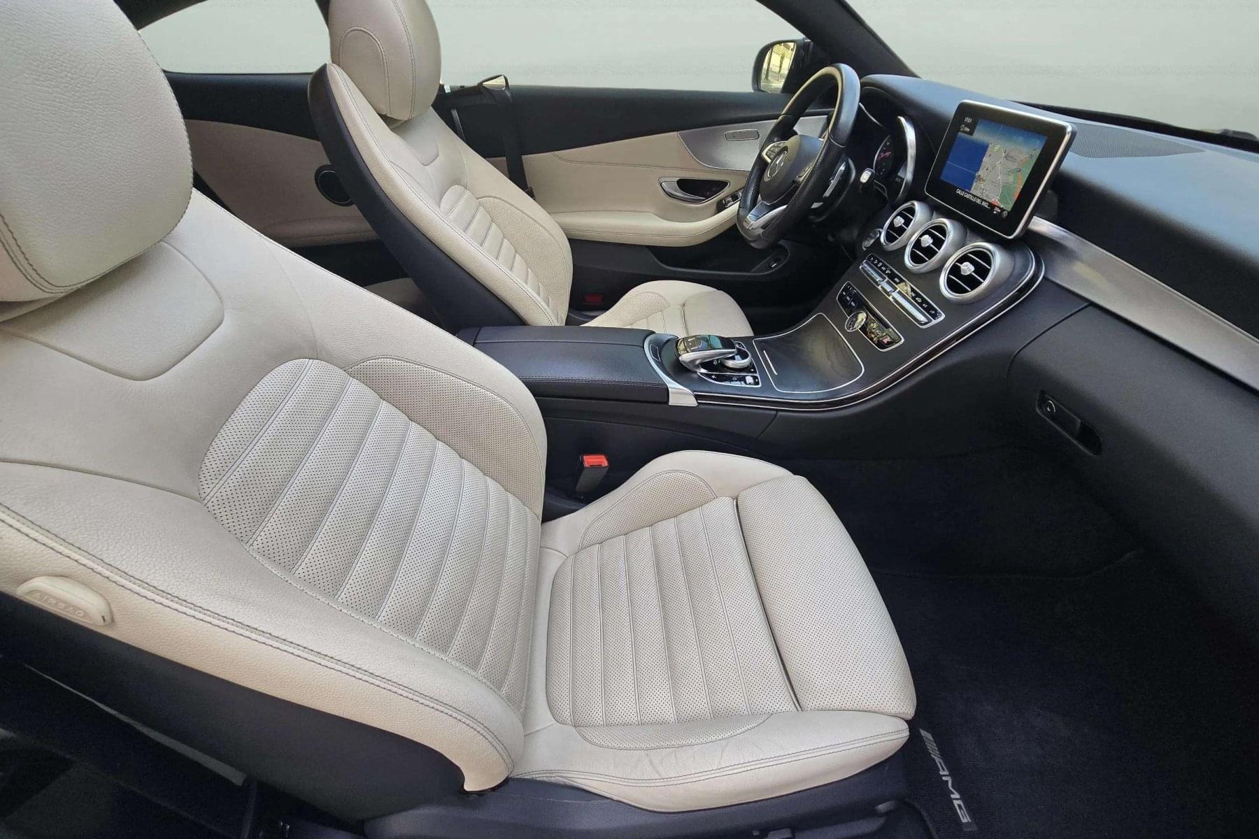 MERCEDES CLASE C C300 Coupé 245cv. autom. 27