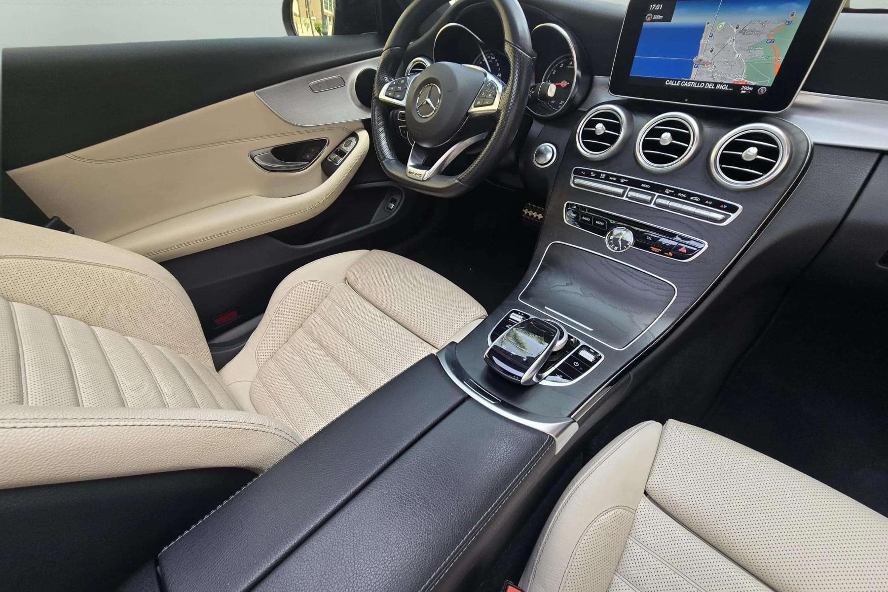 MERCEDES CLASE C C300 Coupé 245cv. autom. 28