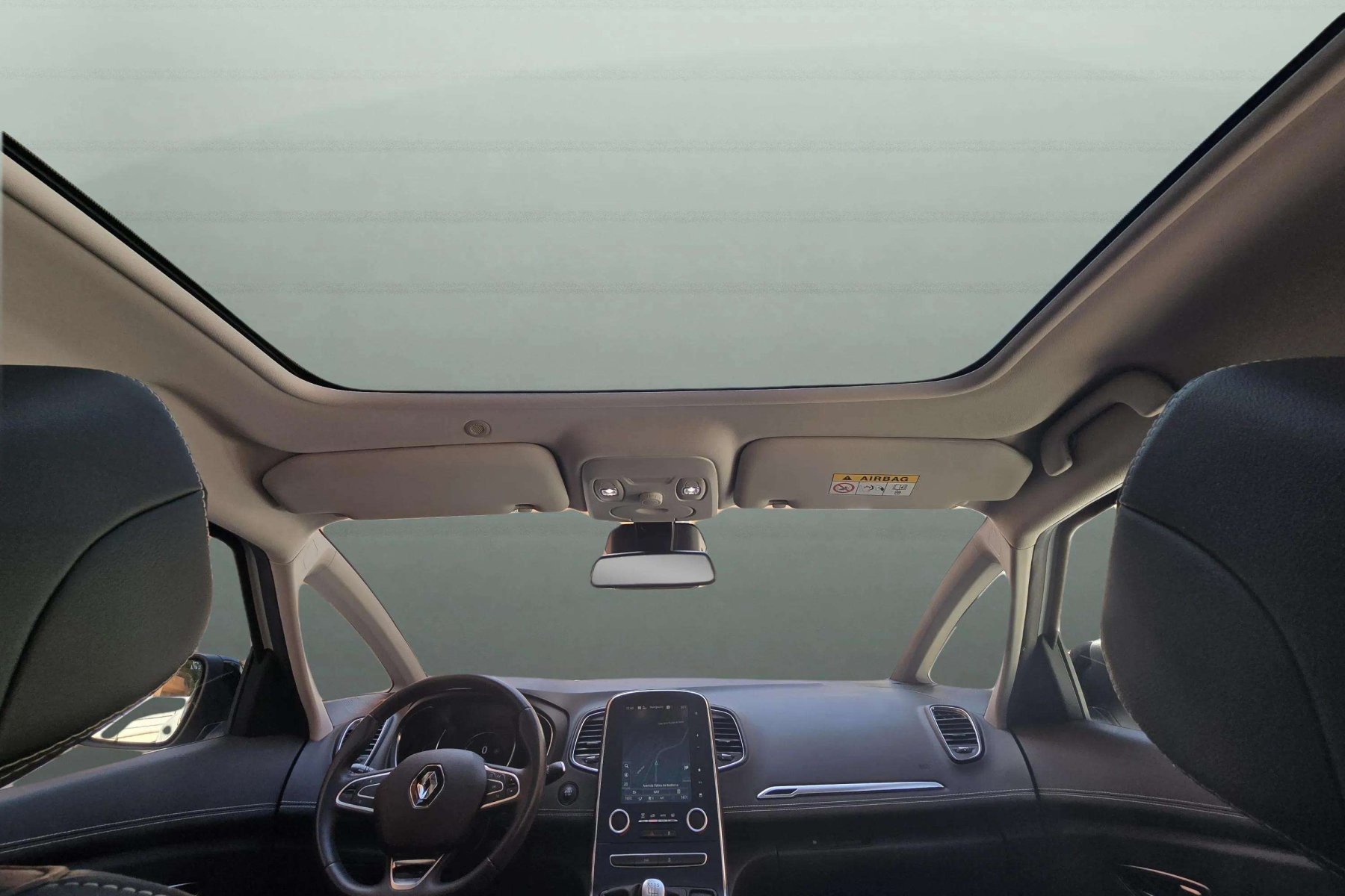 RENAULT SCÉNIC 1.3tce 140cv. Authentique 22 