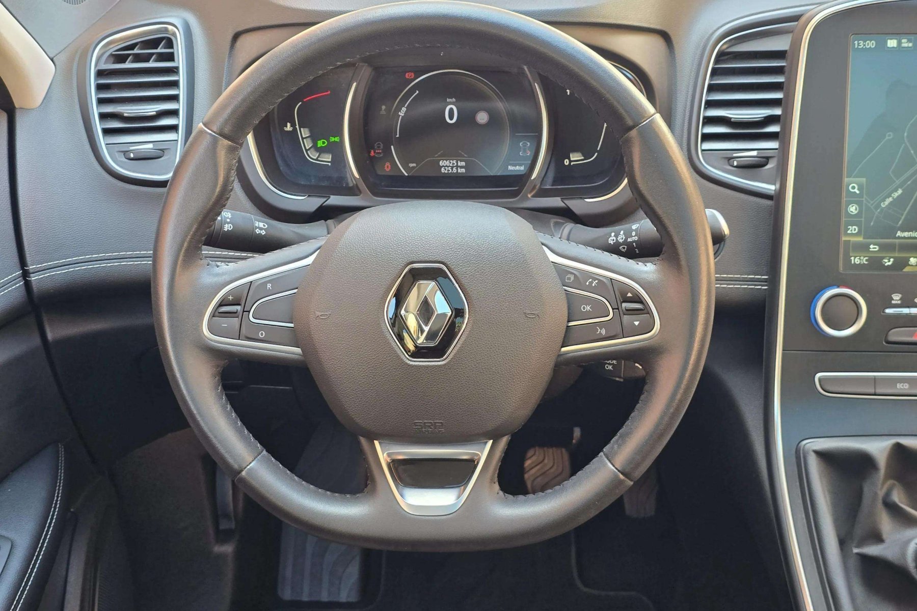 RENAULT SCÉNIC 1.3tce 140cv. Authentique 24 