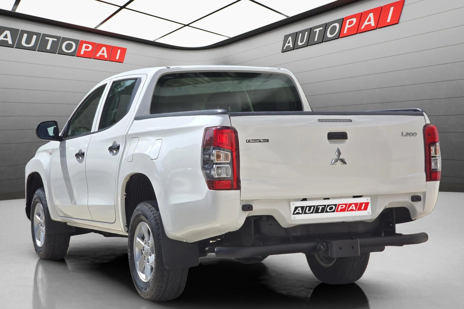 MITSUBISHI L200 220 DI-D M-PRO DOBLE CABINA 2.3D 150cv. 5