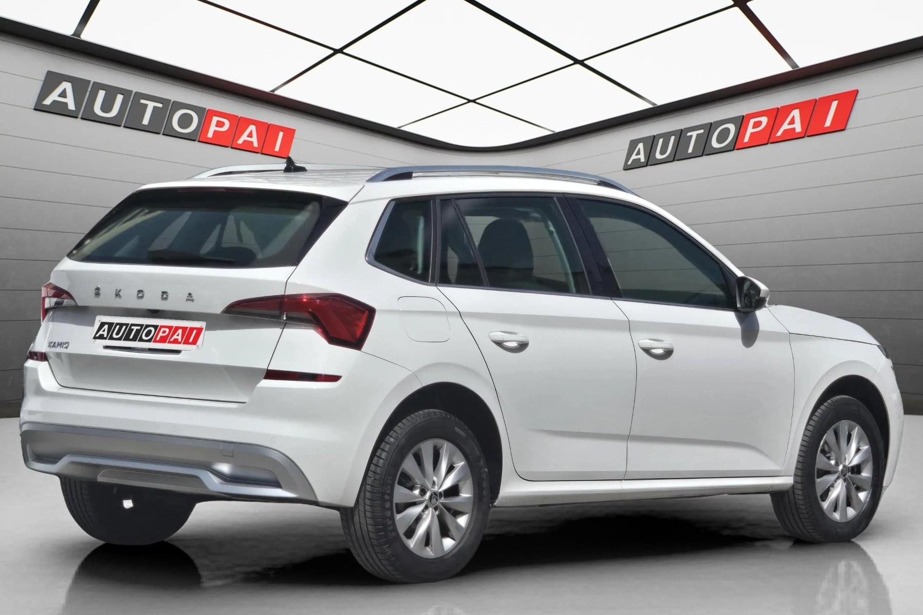 SKODA KAMIQ 1.0 TSI 110cv. DSG LIVE 26