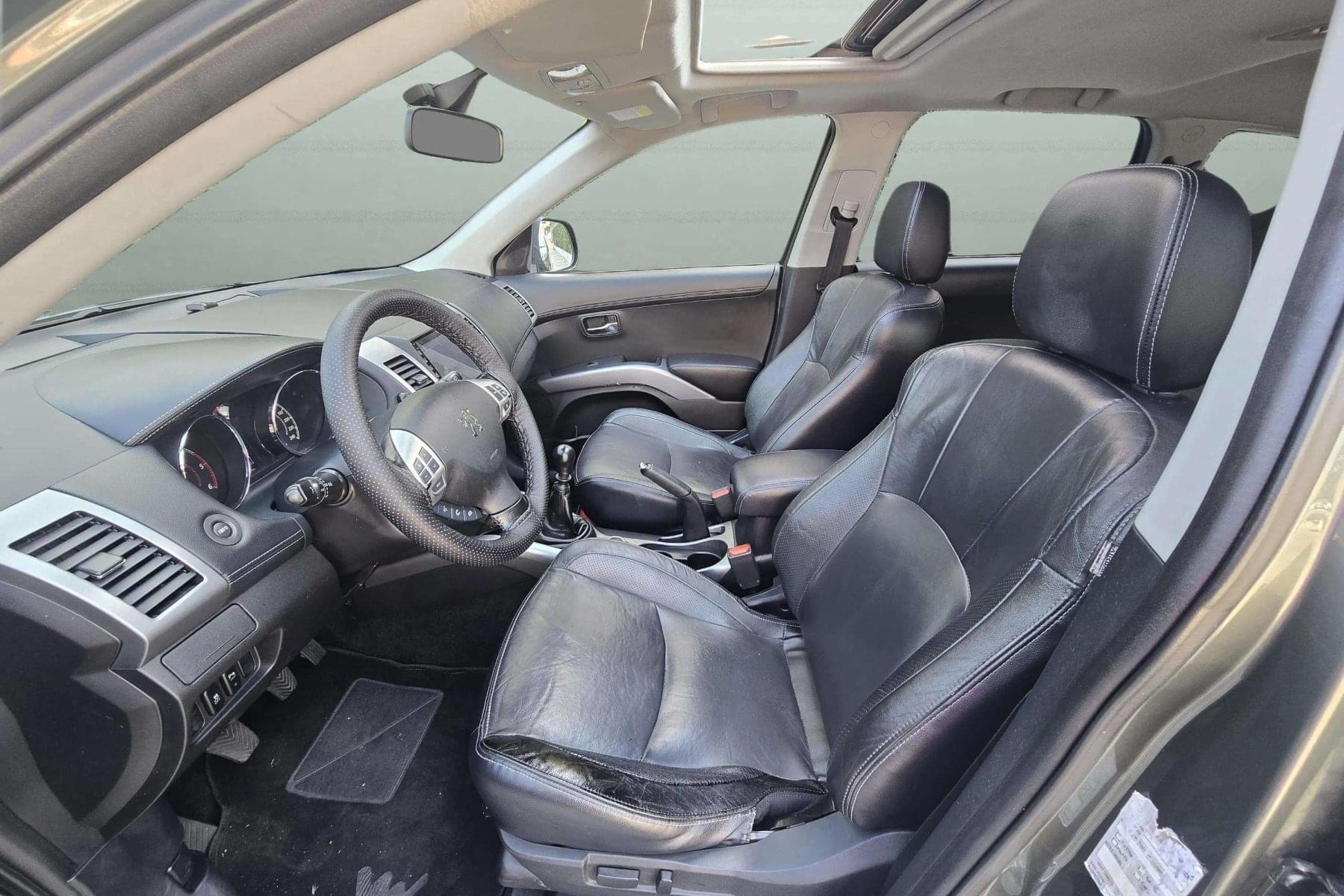 PEUGEOT 4007 2.2HDI 160cv. 4WD SPORT LINE 7 plazas 11