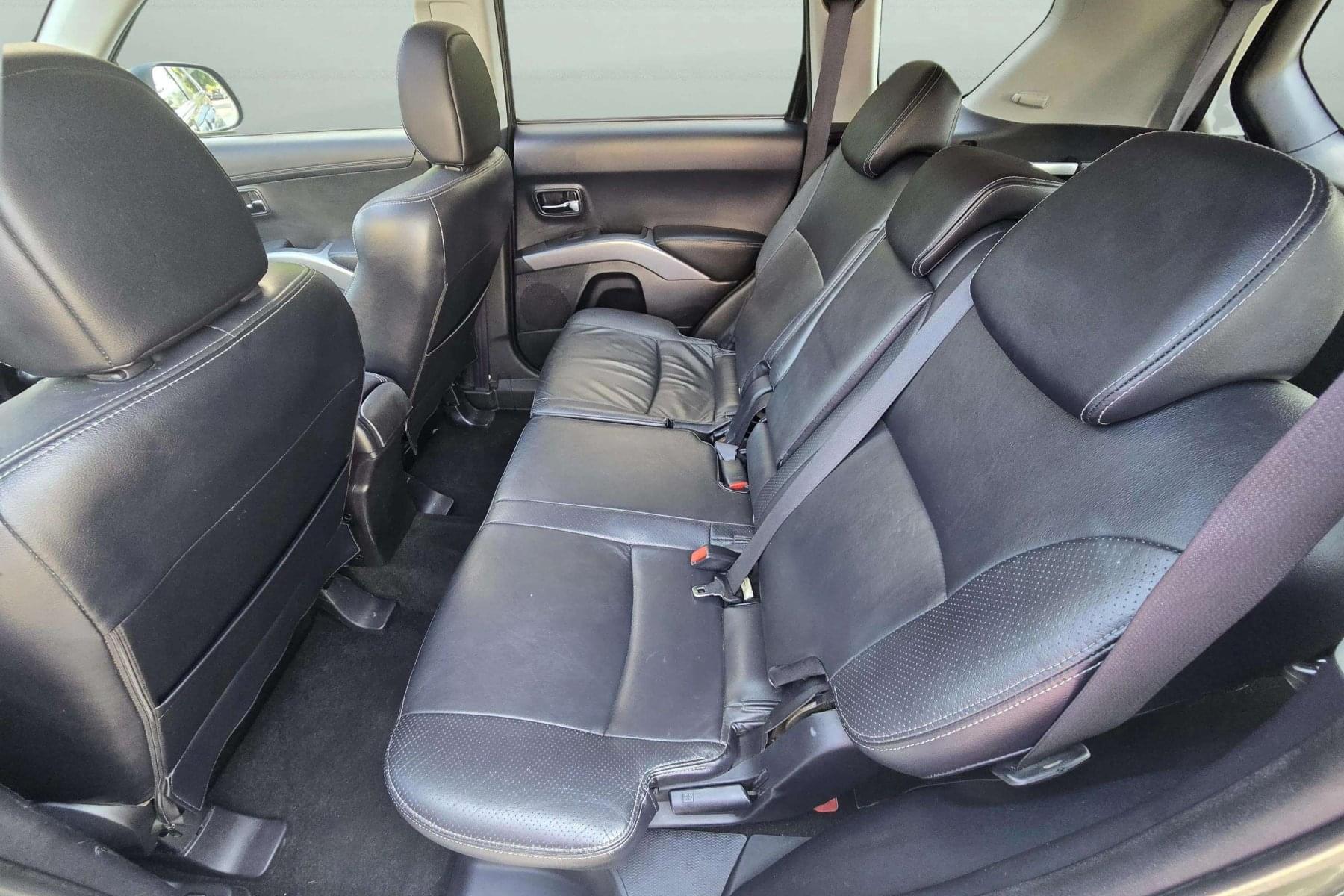 PEUGEOT 4007 2.2HDI 160cv. 4WD SPORT LINE 7 plazas 15