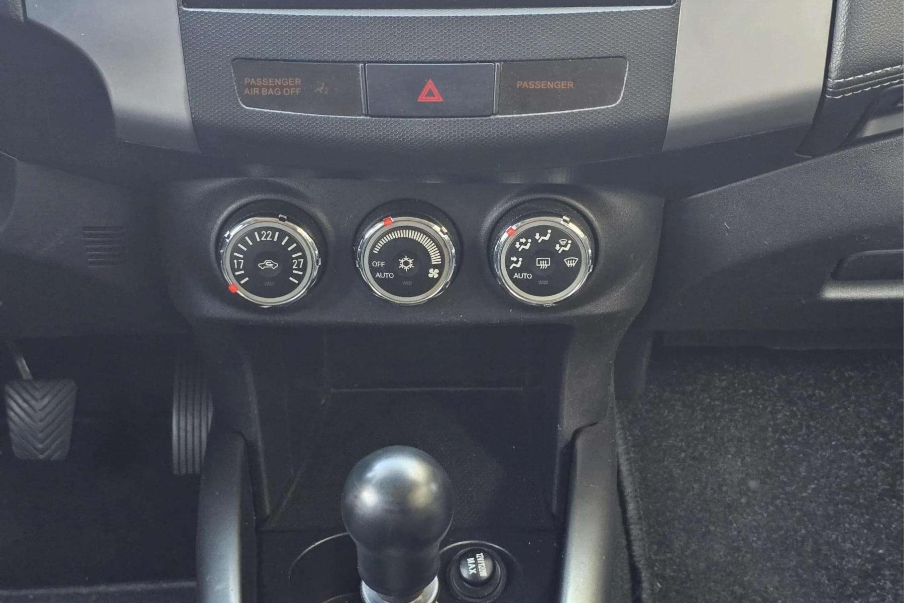 PEUGEOT 4007 2.2HDI 160cv. 4WD SPORT LINE 7 plazas 23